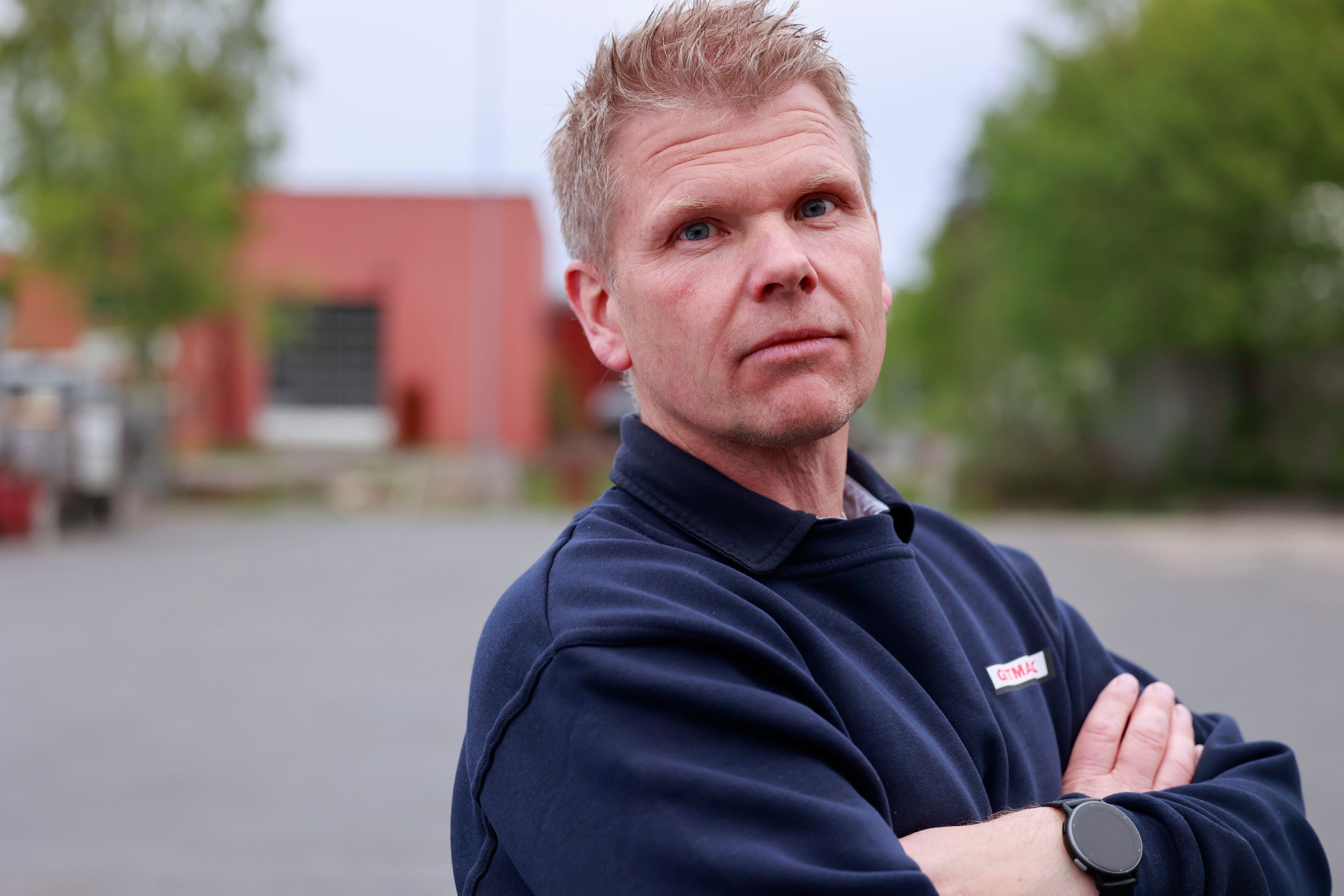 Rundt 30 gressklippere ble stjålet: – Varer for nær millionen