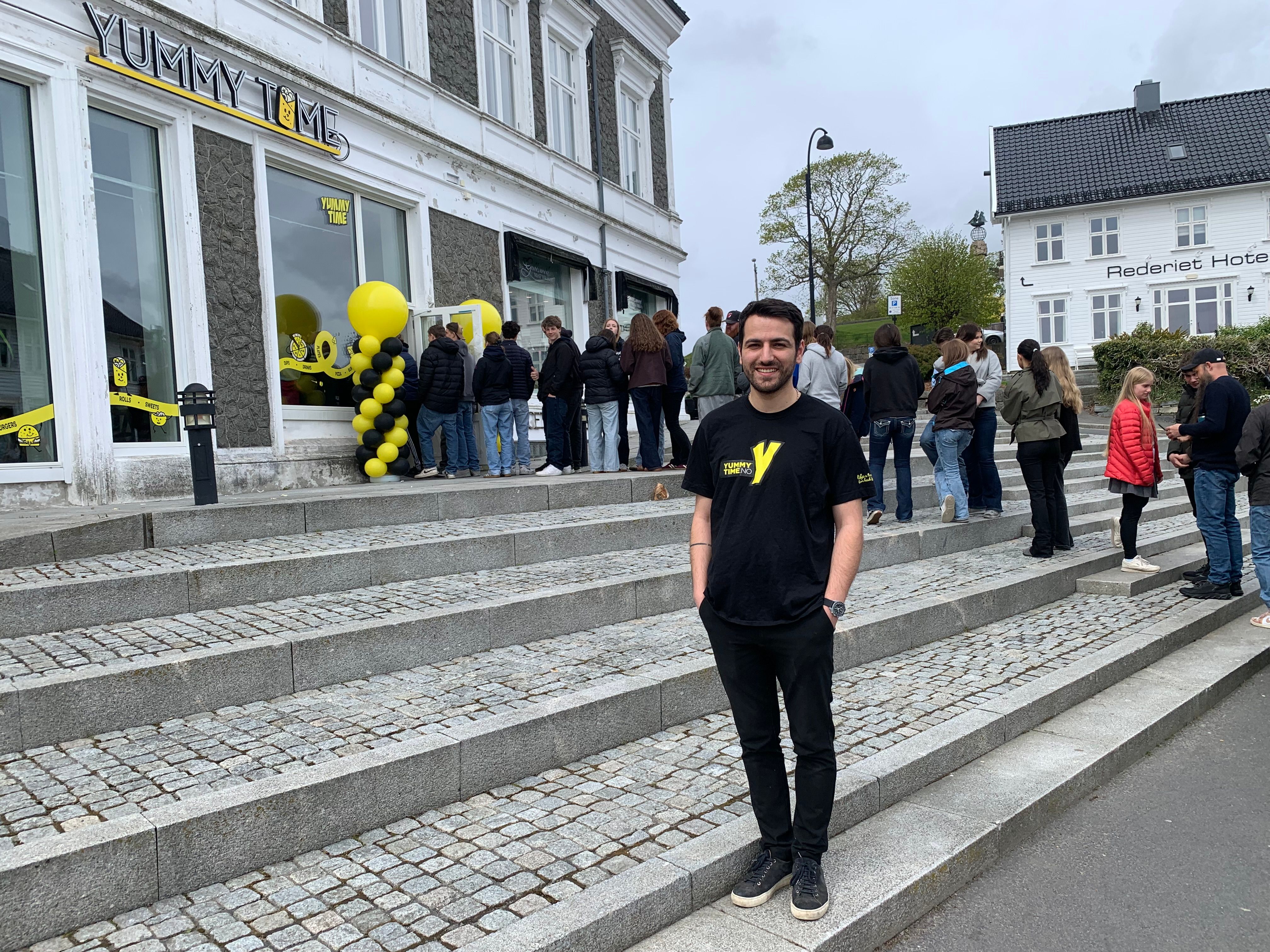 Lang kø på gatekjøkken-åpning: – Responsen er helt fantastisk