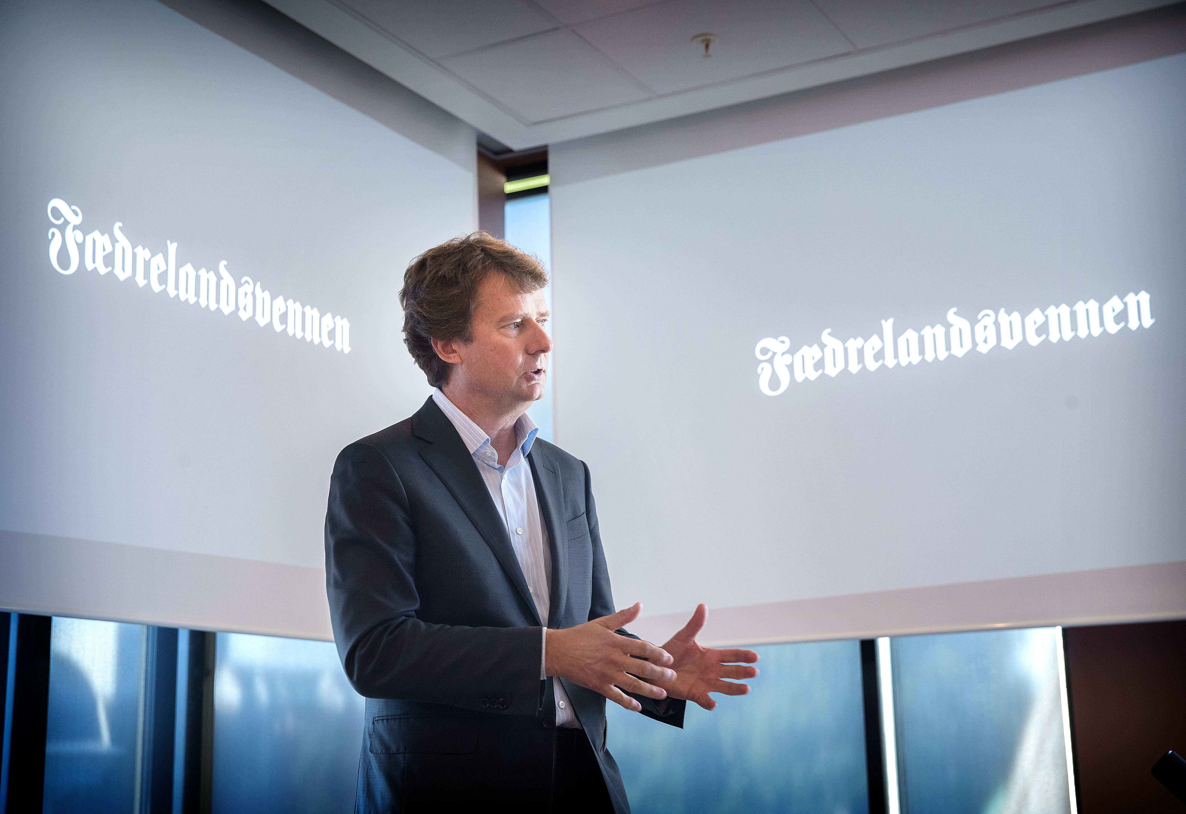 Slutter som konsern­sjef