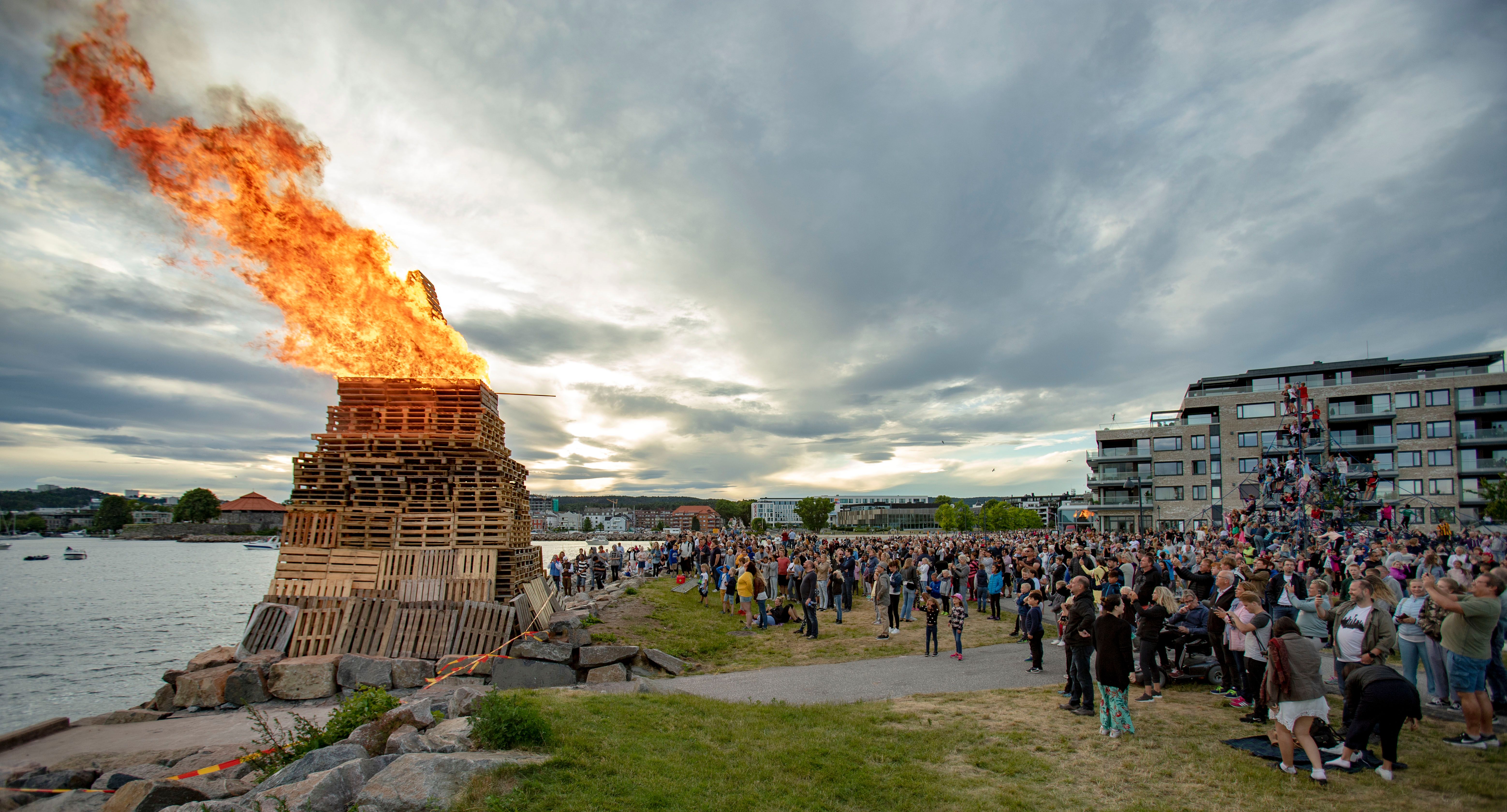 Bystranda stengt under feiringen. Men et område åpnes opp.