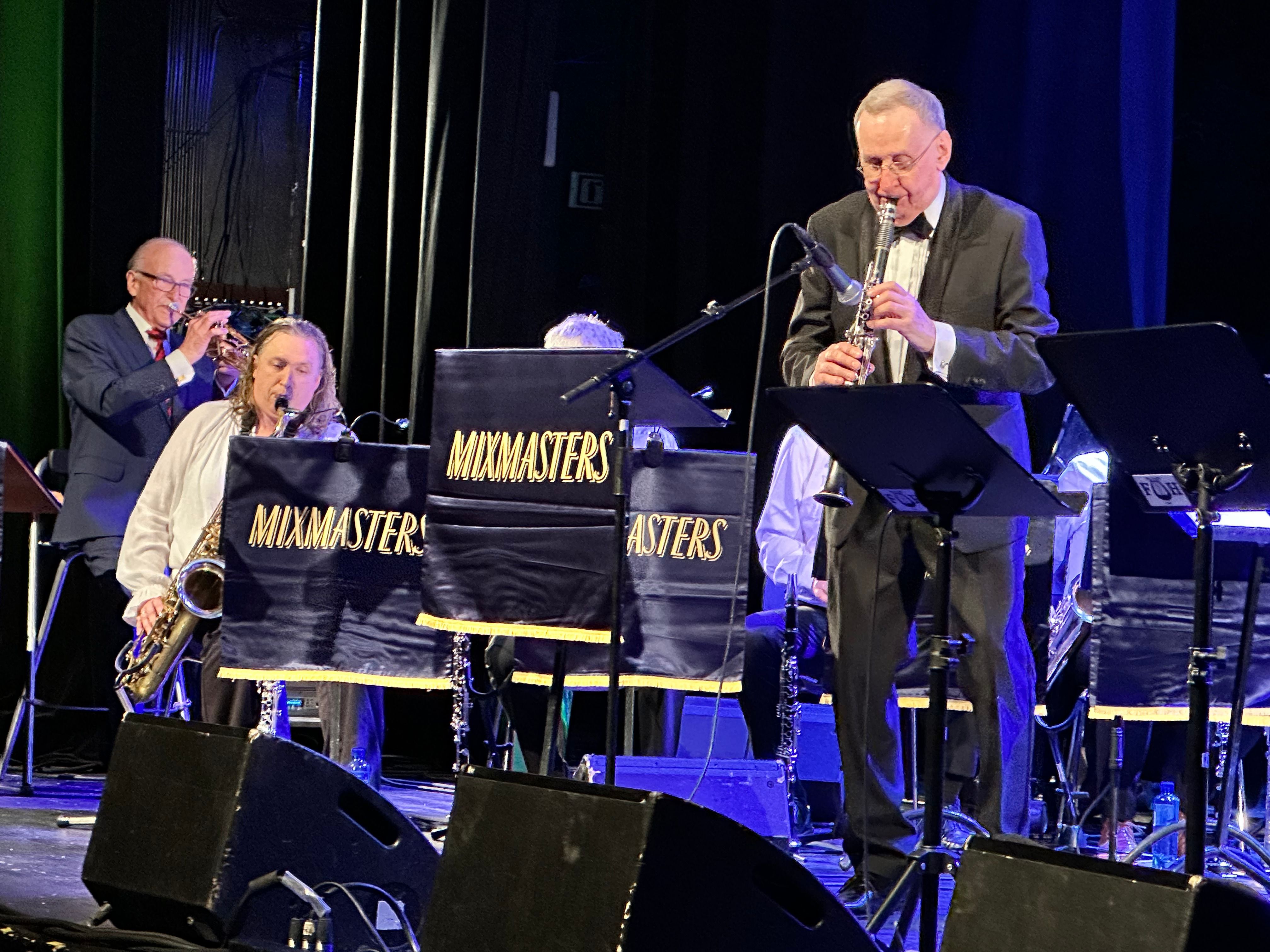 Fantastisk 40-års jubileumskonsert med MixMasters - morenytt.no