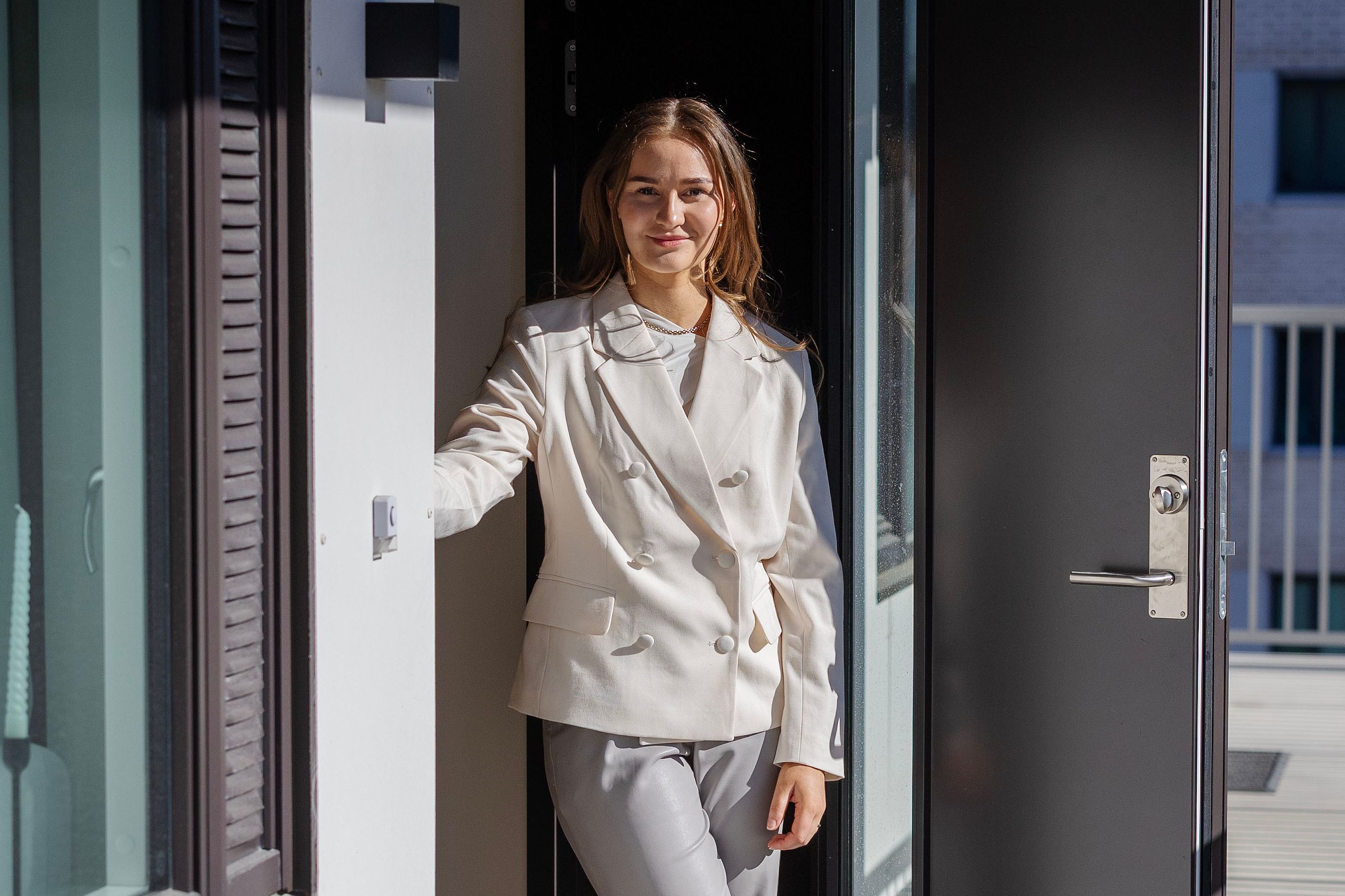 Frida (27) bor smart i ny leilighet - fvn.no