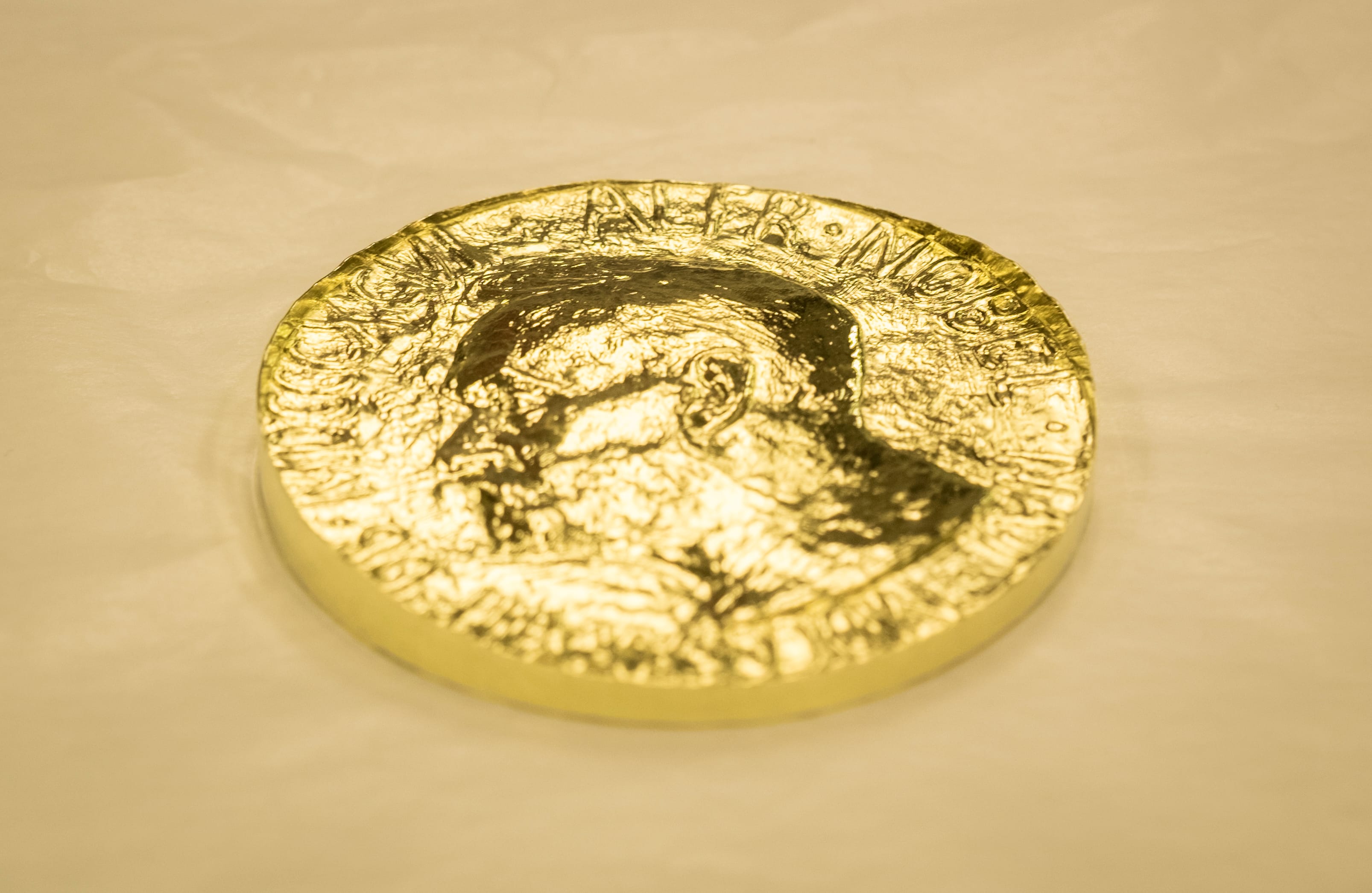 Jeg håper bare ikke han blir fristet til å gi den videre til Putin i en forhandling