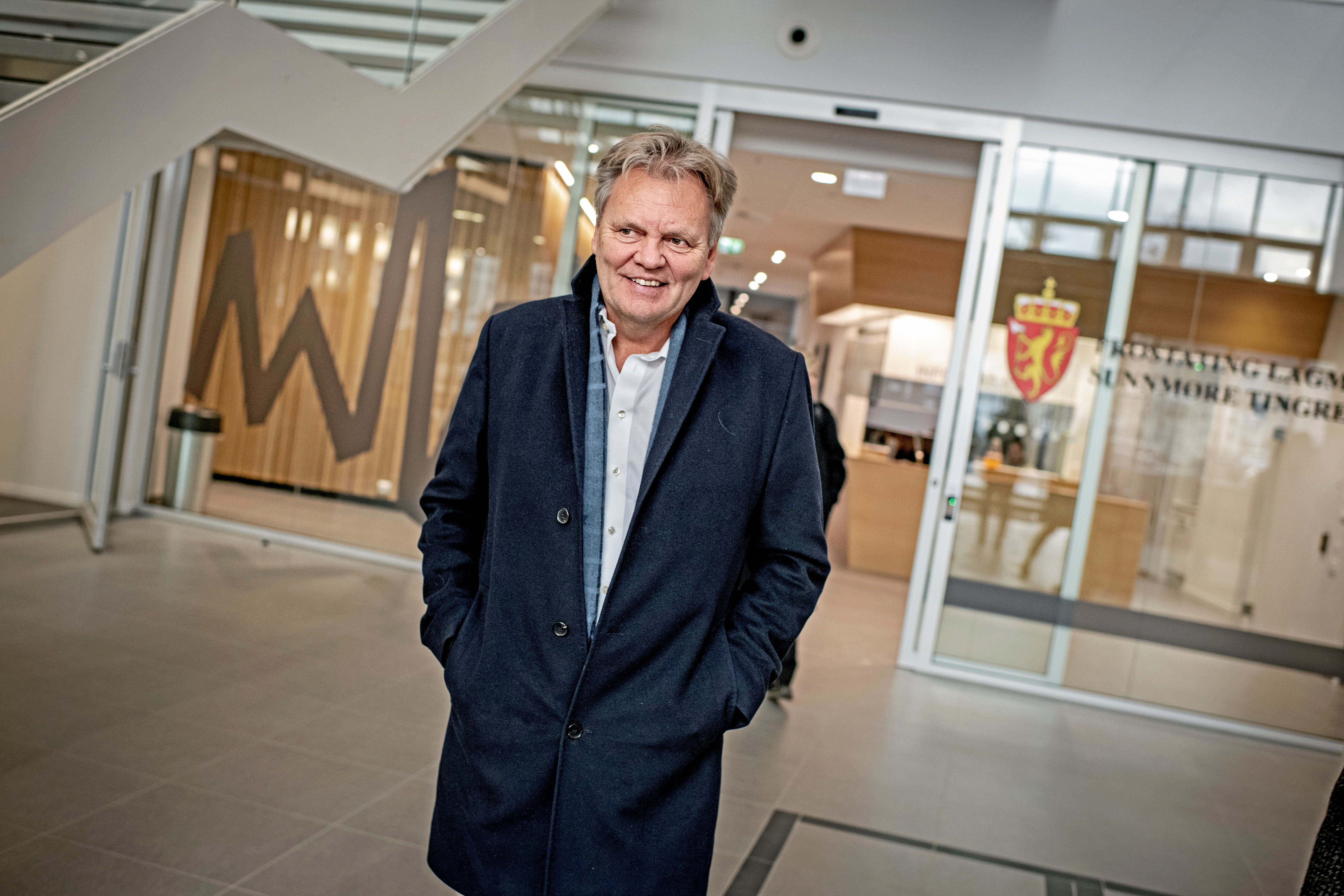 Vurderer rettssak mot storbank - kystogfjord.no