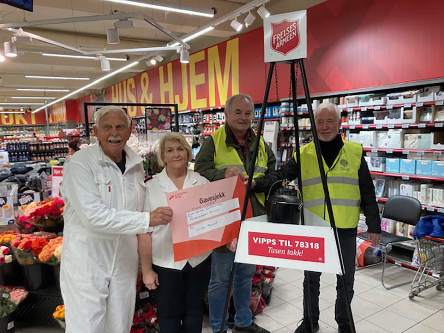 Ga 20.000 kroner til julegryta