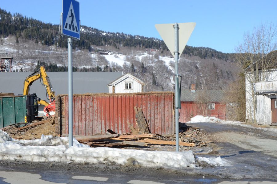 Riving I Lundamo Sentrum Tronderbladet no