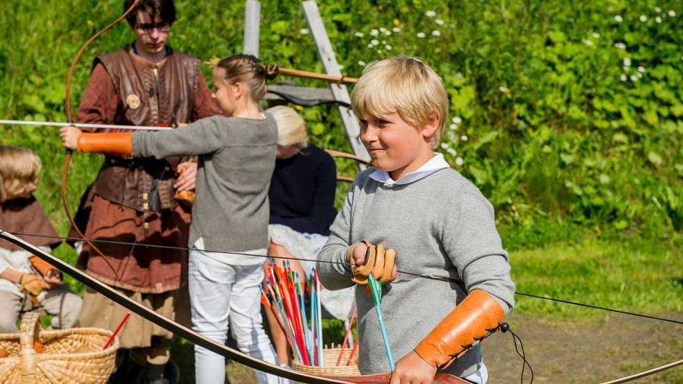 Kronprins familien P Stiklestad spelet Smp no