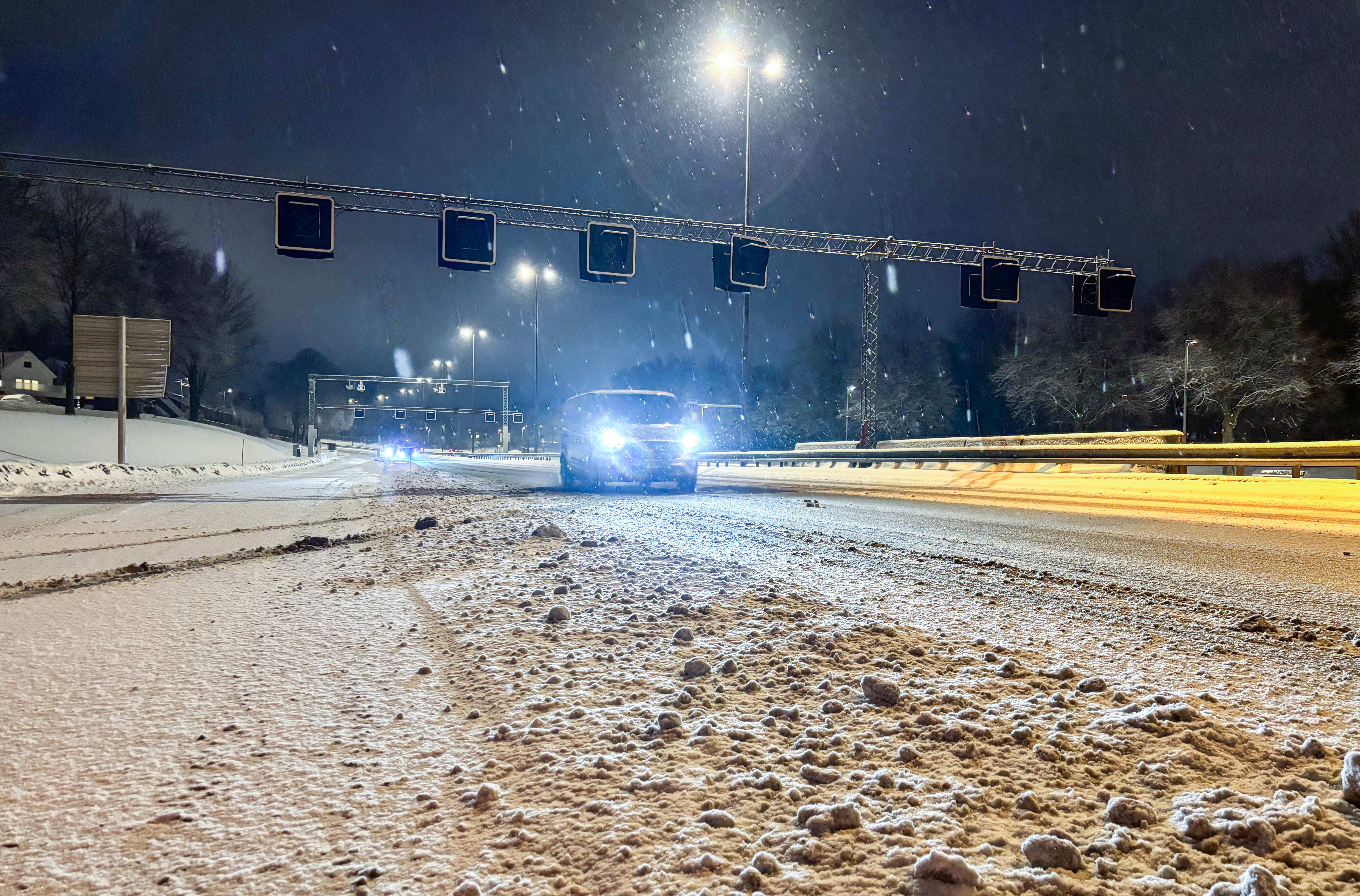 Snøen laver ned - slik er status på veiene