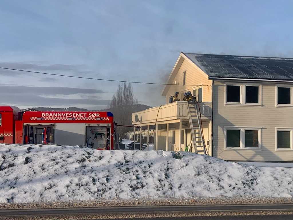 Brann på campingplass - skal ikke være folk i bygget