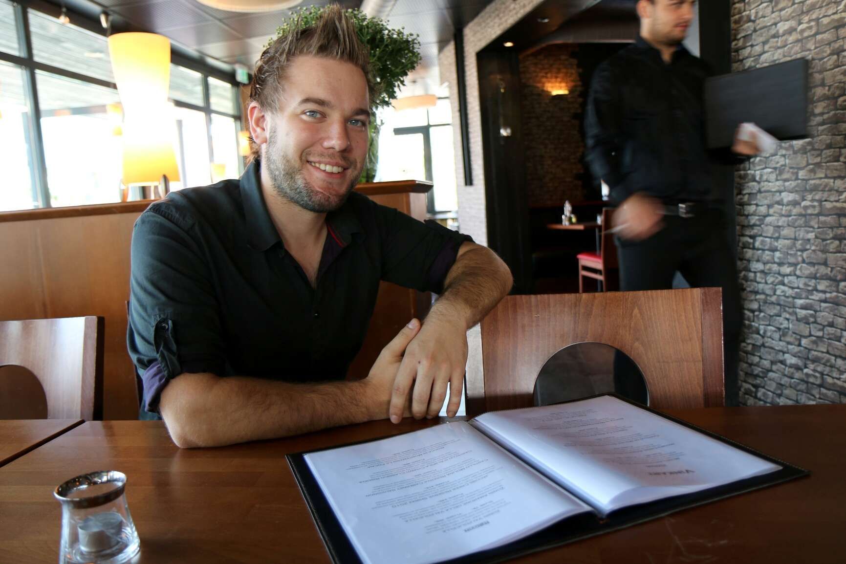 Jan Rune åpner sportspub varden.no