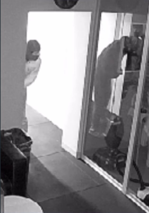 En person er siktet etter to tyve­rier samme natt: – Påvirker ikke trygg­hets­situa­sjonen