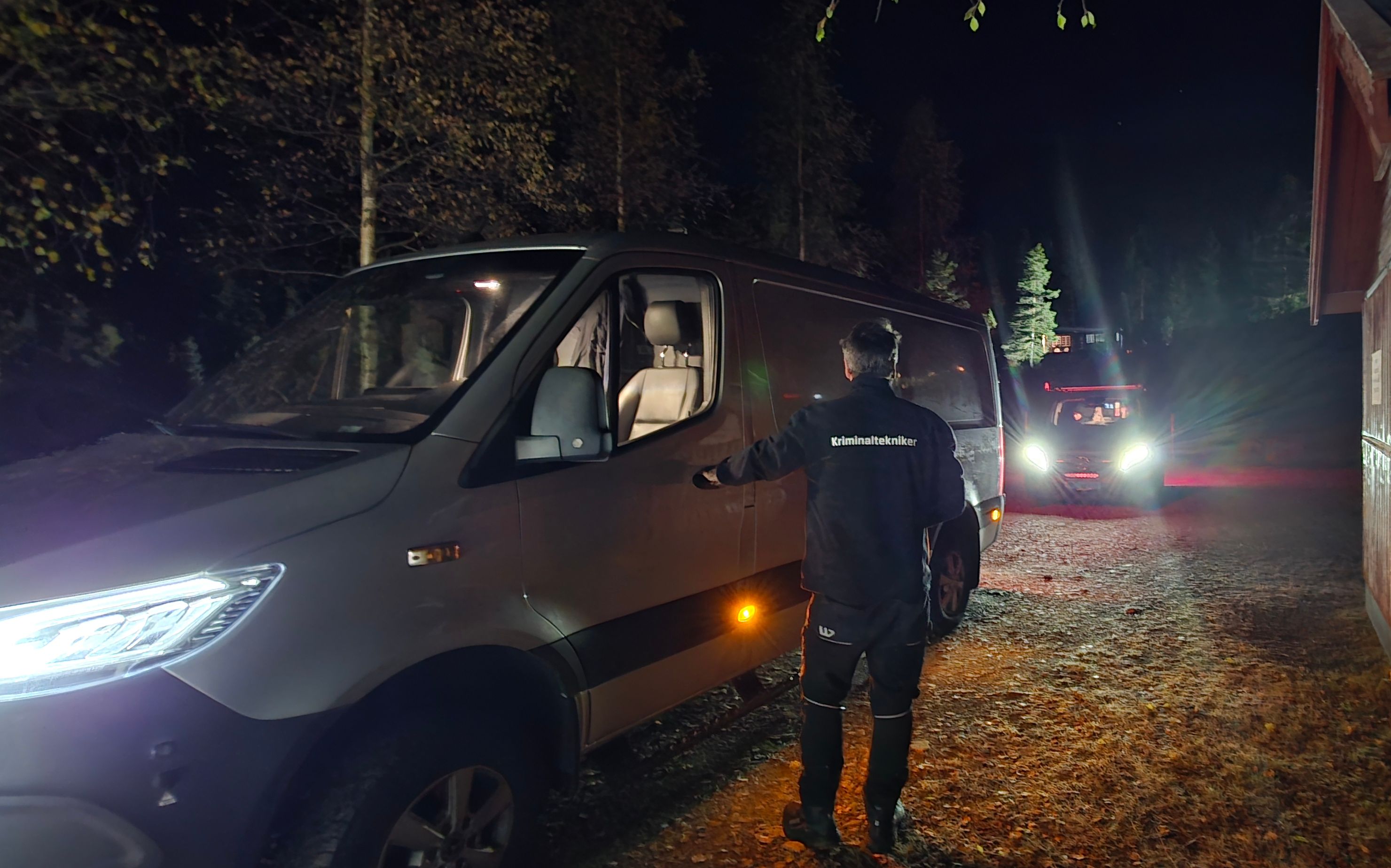 Person Found Dead at Agder Cabin, One Charged
