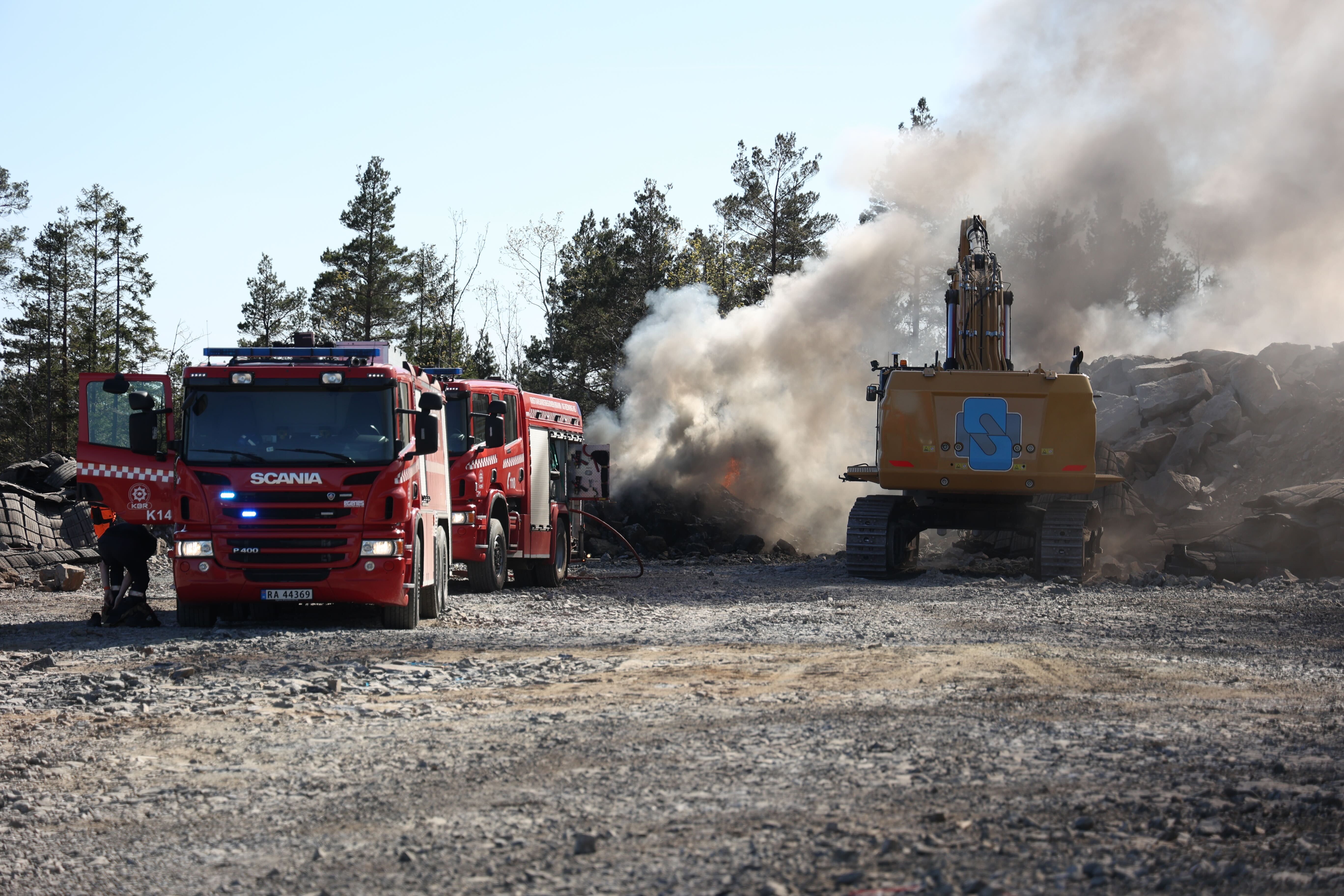 Brann i Kristiansand – røyk synlig over store deler av byen