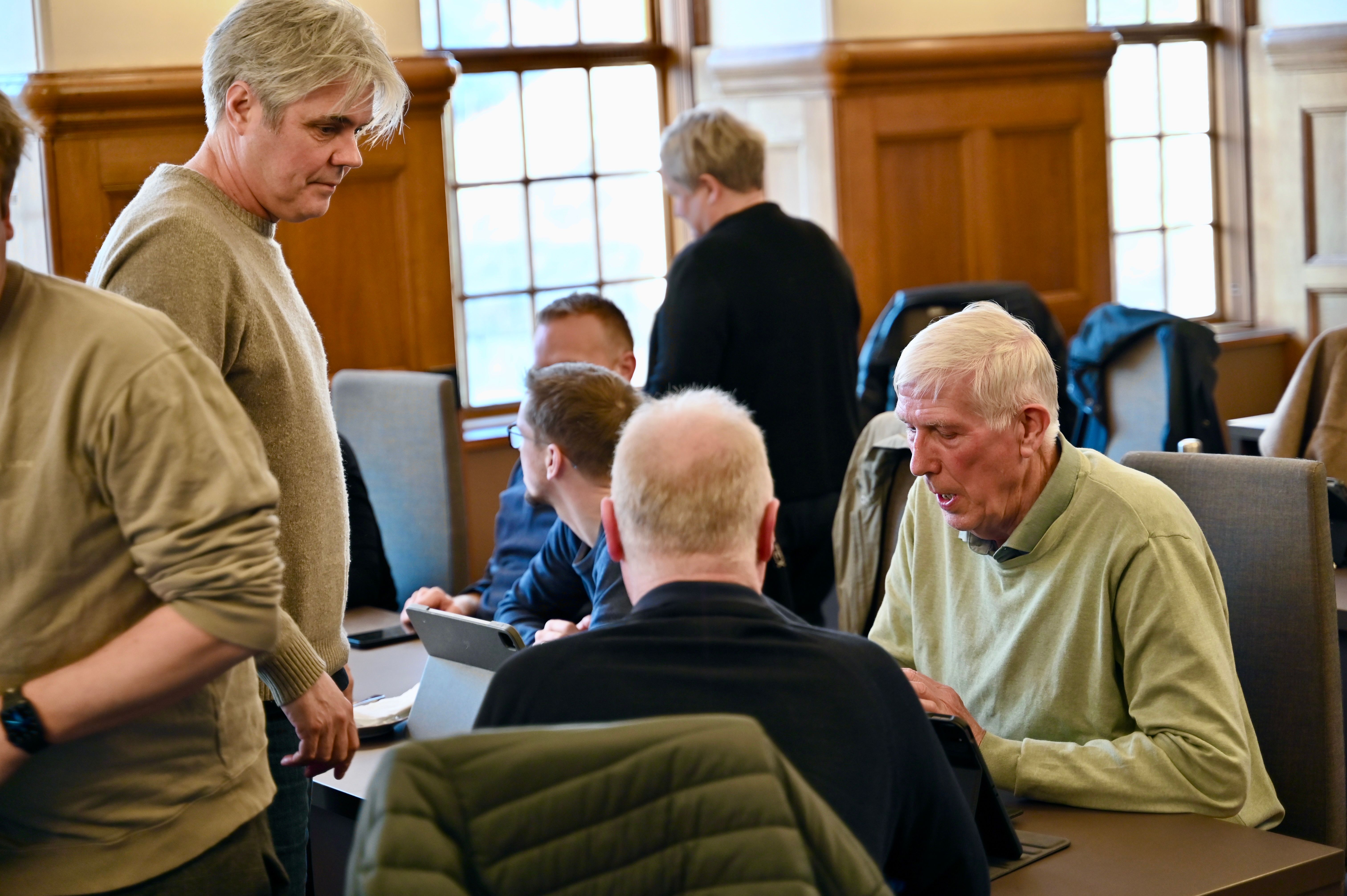 Skjenking på kinoen splittet flere partier – slik endte det