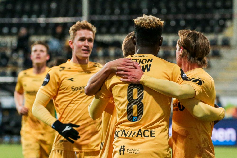 Eng chiroyli gey jinsiy aloqa video