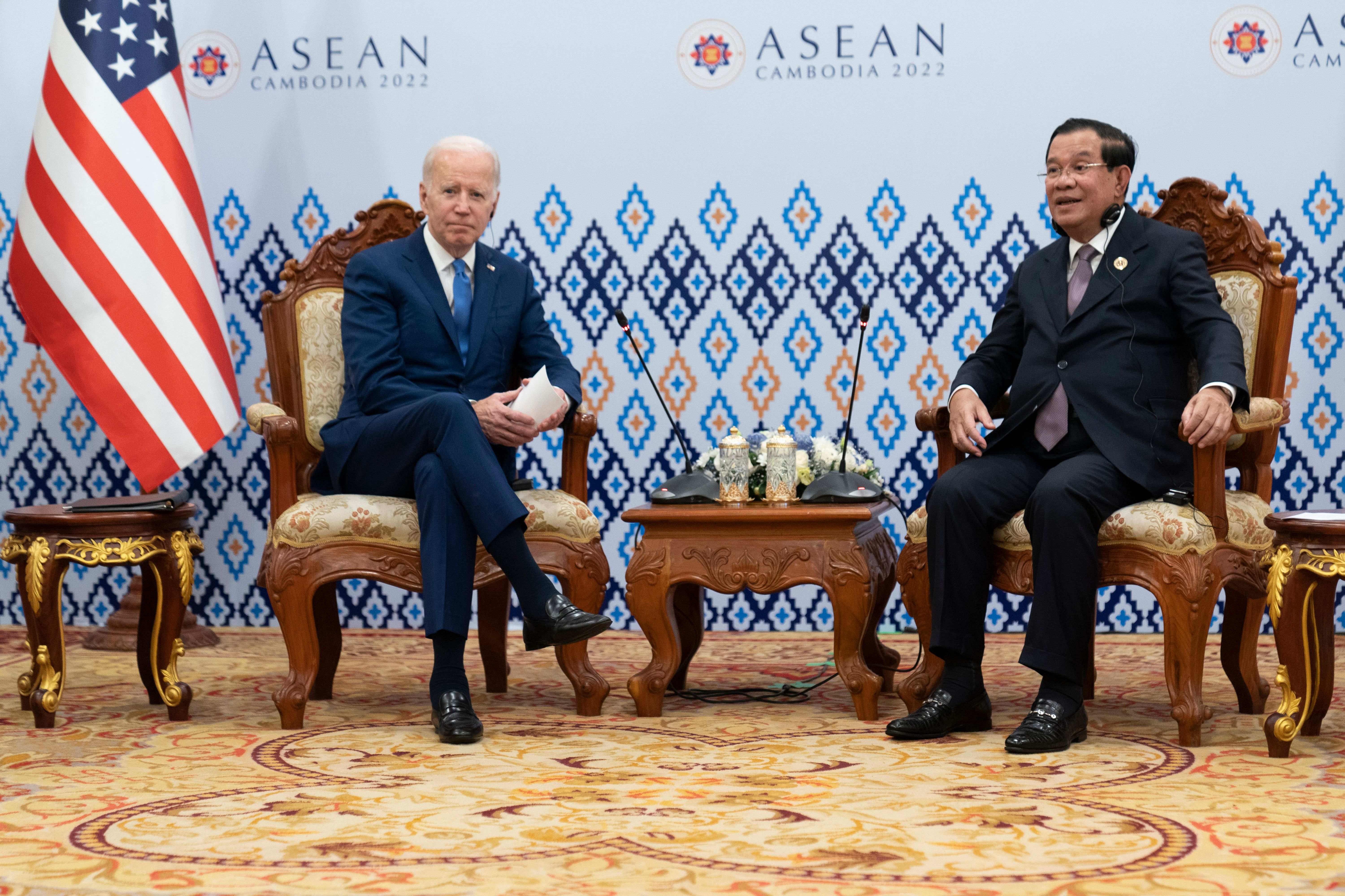 Biden Ba Kambodsja L slate Politiske Fanger Adressa no