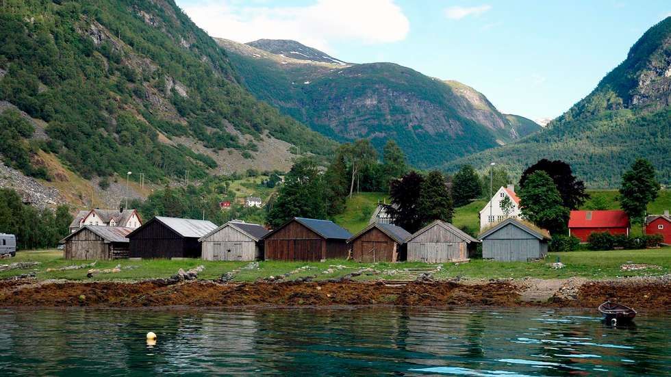 Dei Fleste Vil Til Stranda Nyss no