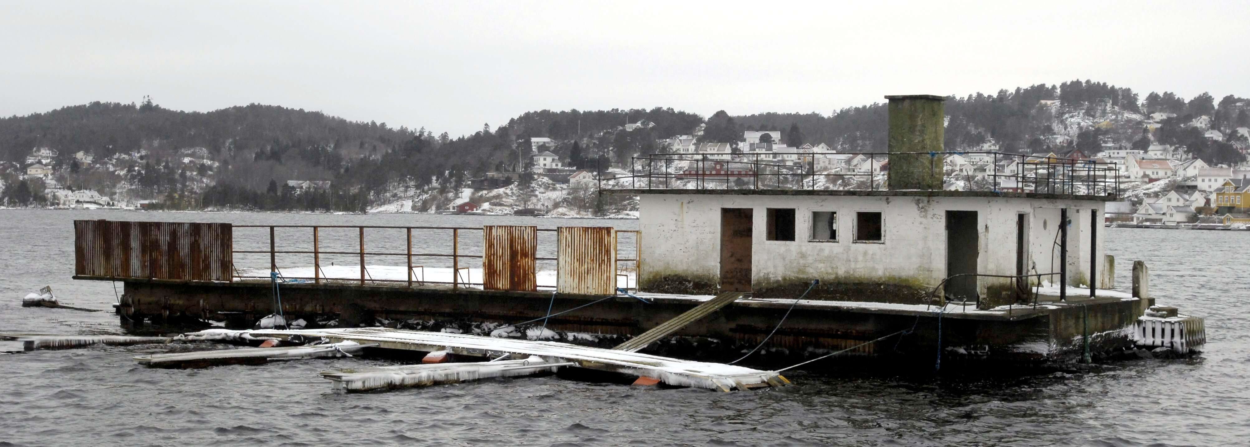 Hvordan kan man forsvare å bygge noe slikt i Norges vakreste innseiling ...