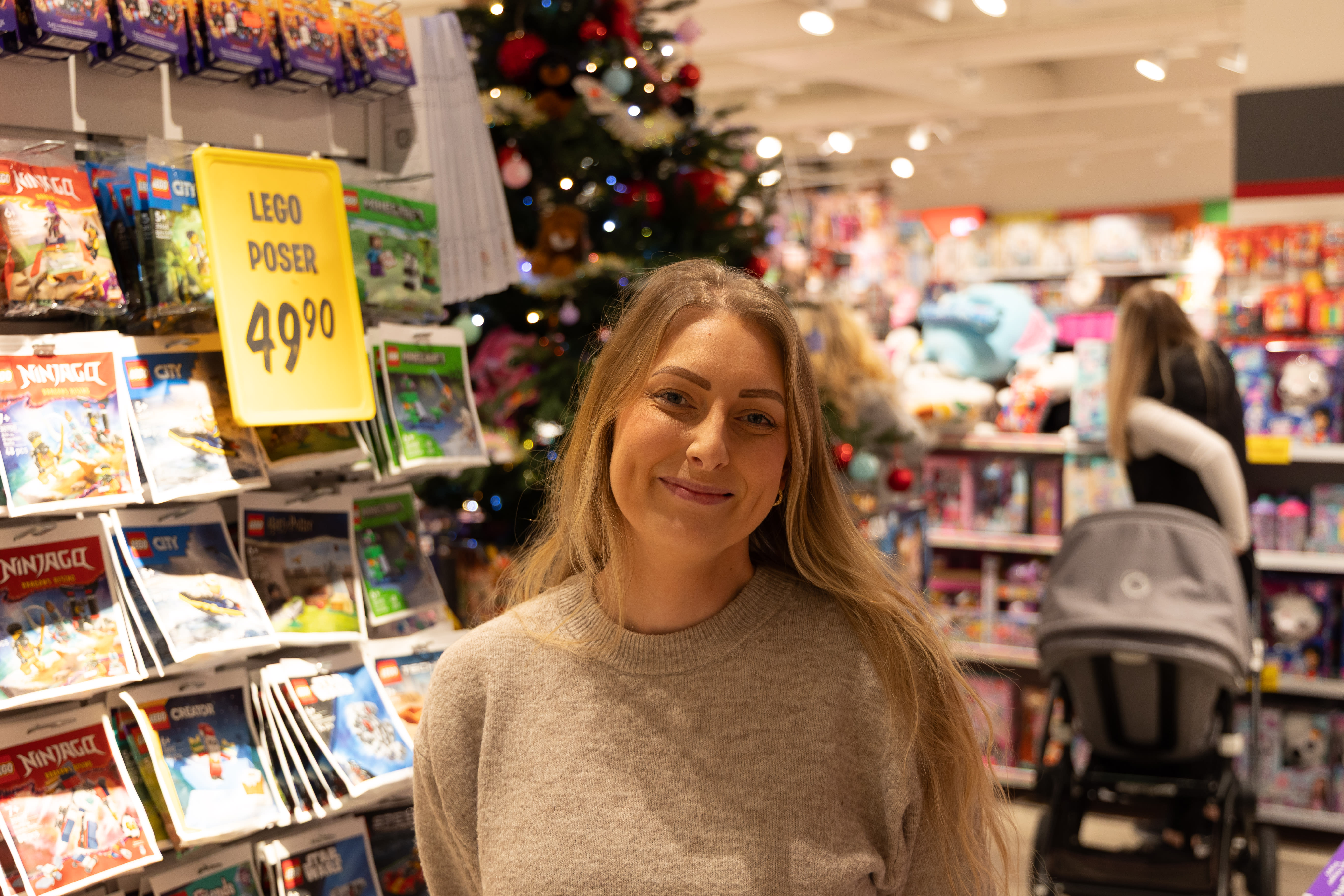 – Jeg tror folk føler seg presset til å kjøpe ting