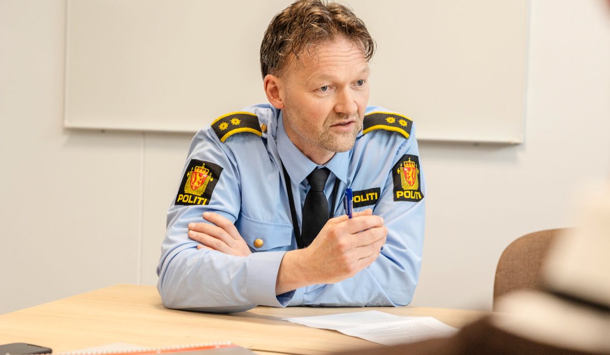 Tre biltyverier i samme nabolag. Ber folk være på vakt.