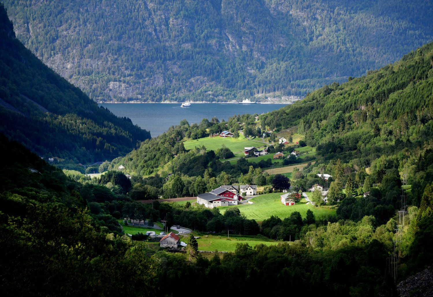 Fleirtalet I Bygdene Eidsdal Og Norddal Vil Flytte Over Til Stranda 