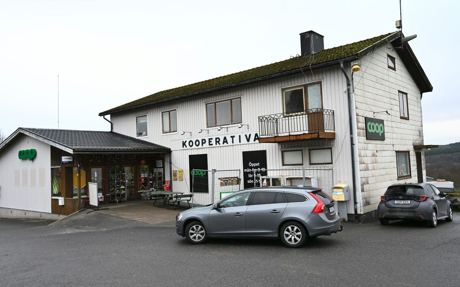 Fasadbild på butiken Koopra i Hajom