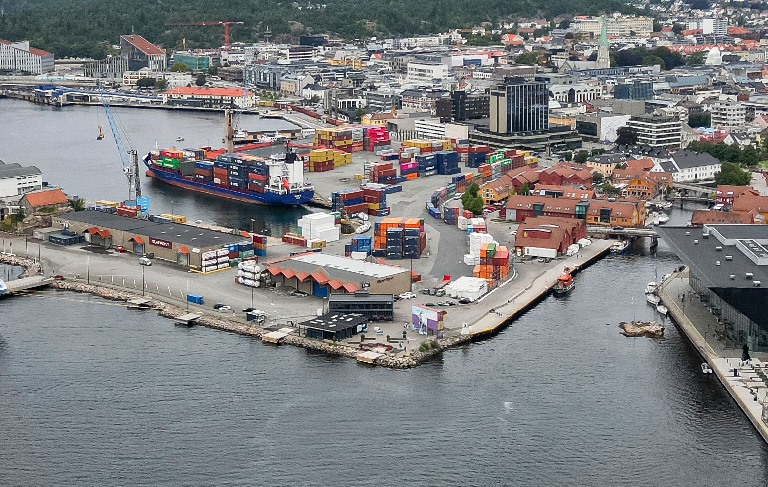En beslutning av denne størrelsen krever bedre svar enn det som foreligger i dag