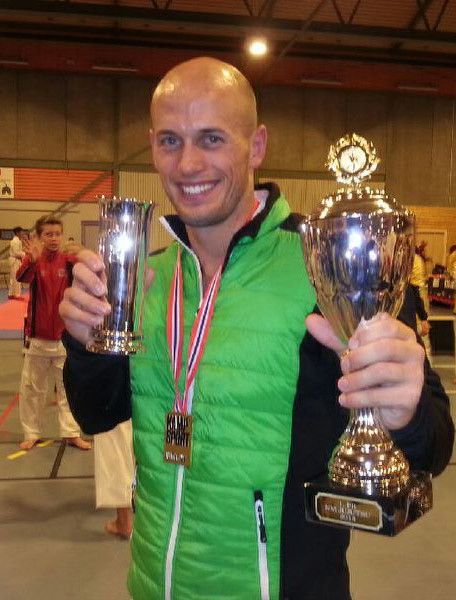 «Norges beste fighter» sikret Kongepokal - smp.no