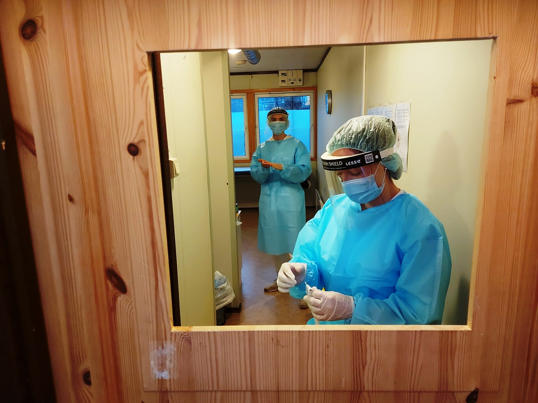 Hvor vondt er det egentlig å ta en test for korona? avisafroya.no