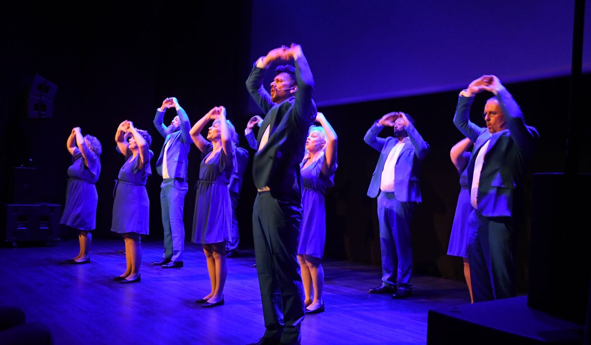 Har snart solgt ut åtte fulle hus