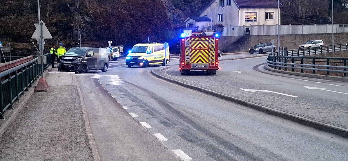 Kjørt til sykehus etter ulykke
