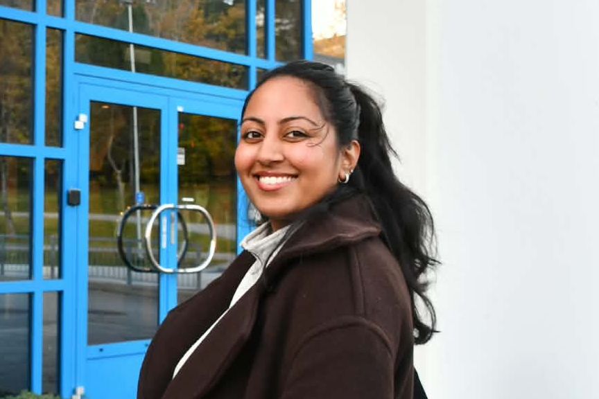 Sayana (29) jobber fulltid som lege – nå åpner hun skjønnhetsklinikk ...