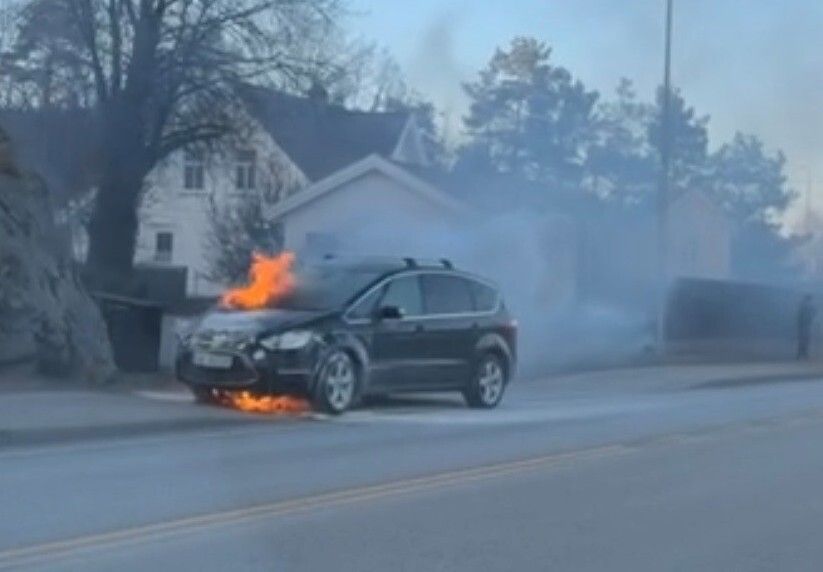 – Den stod i full fyr da vi kom