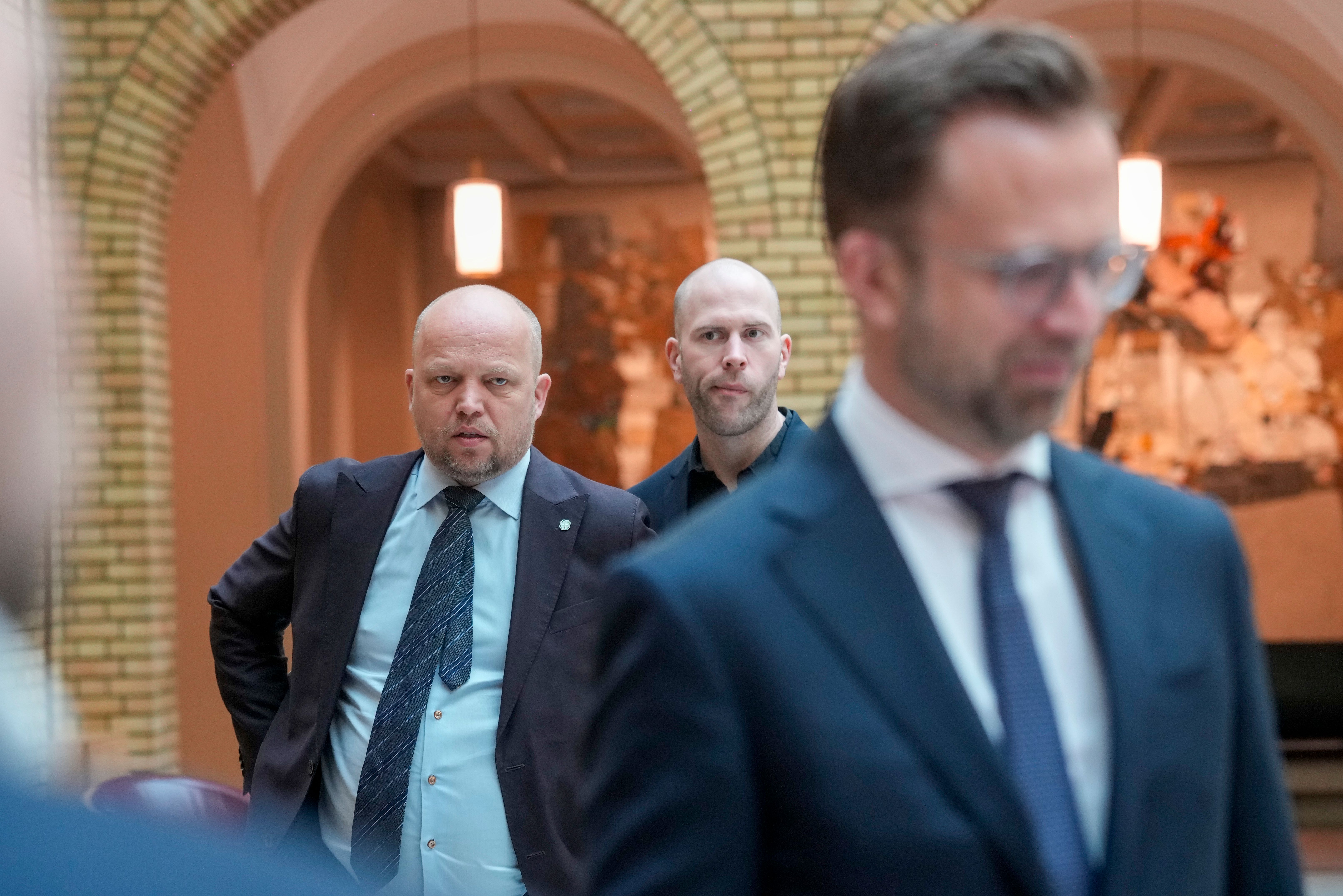Lissepasning fra Høyre til Frp
