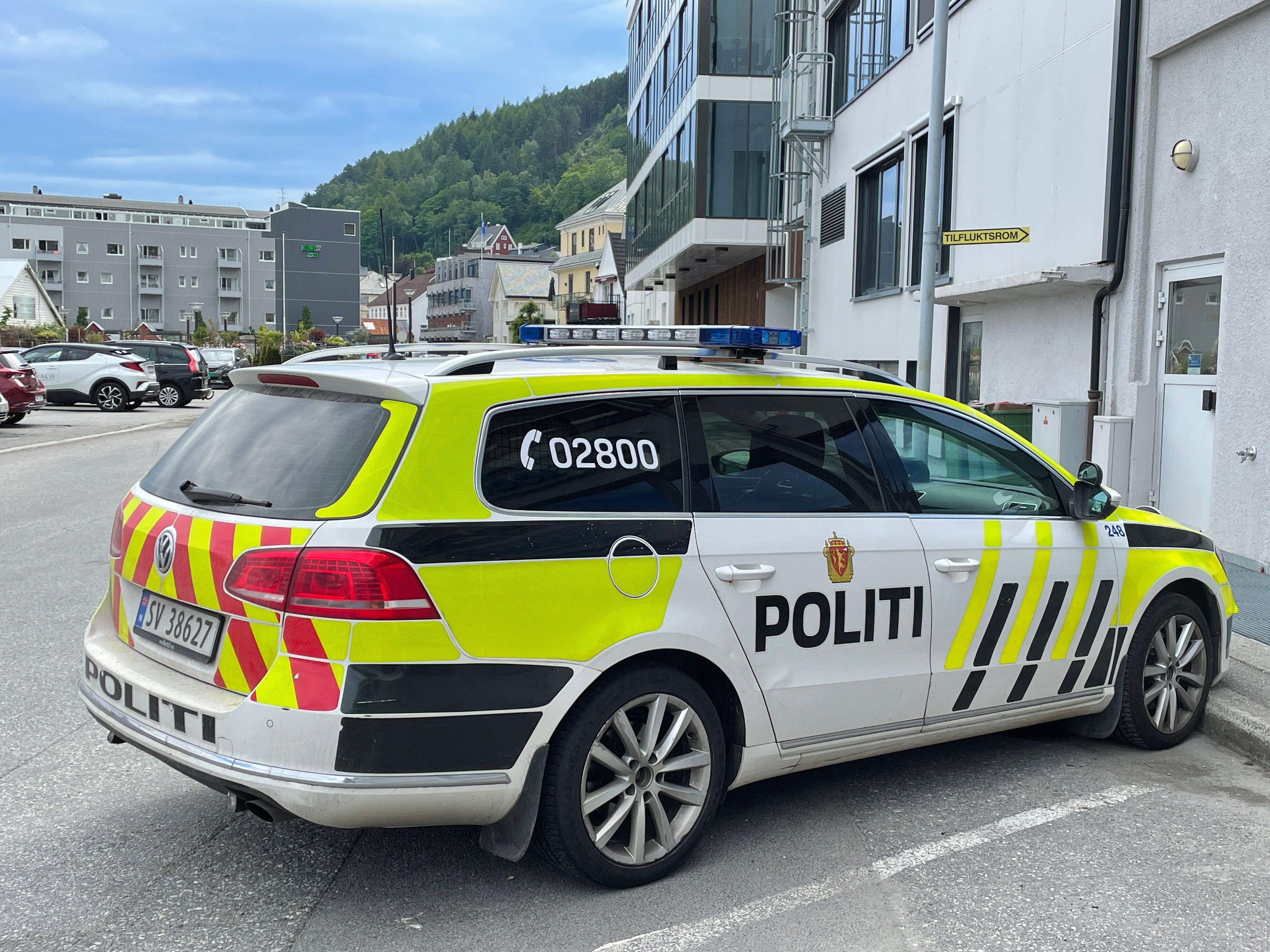 Politiet melder om god stemning og oppførsel natt til laurdag - fjt.no