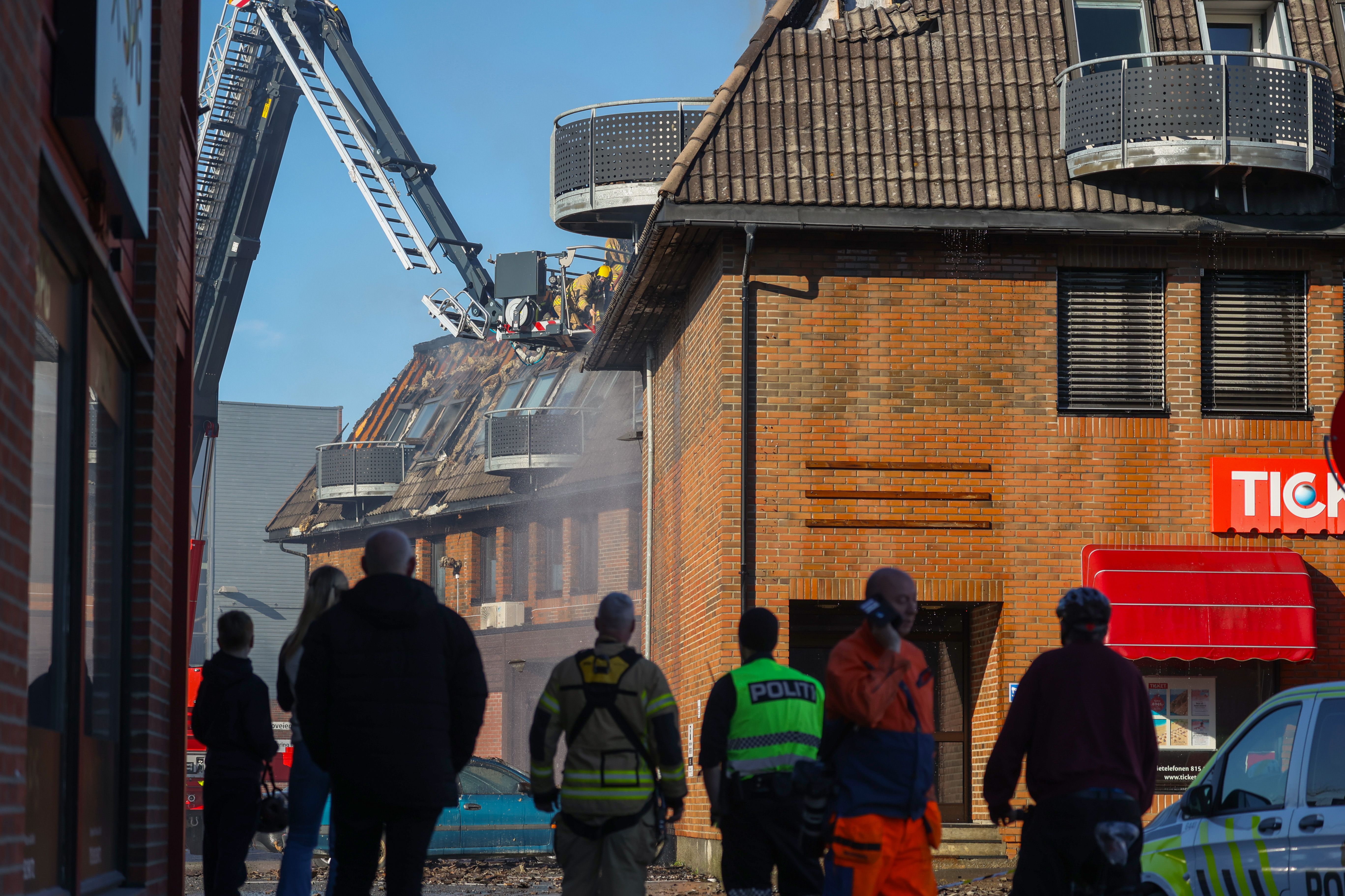 Fire mindre­årige siktet etter storbrannen - innherred.no