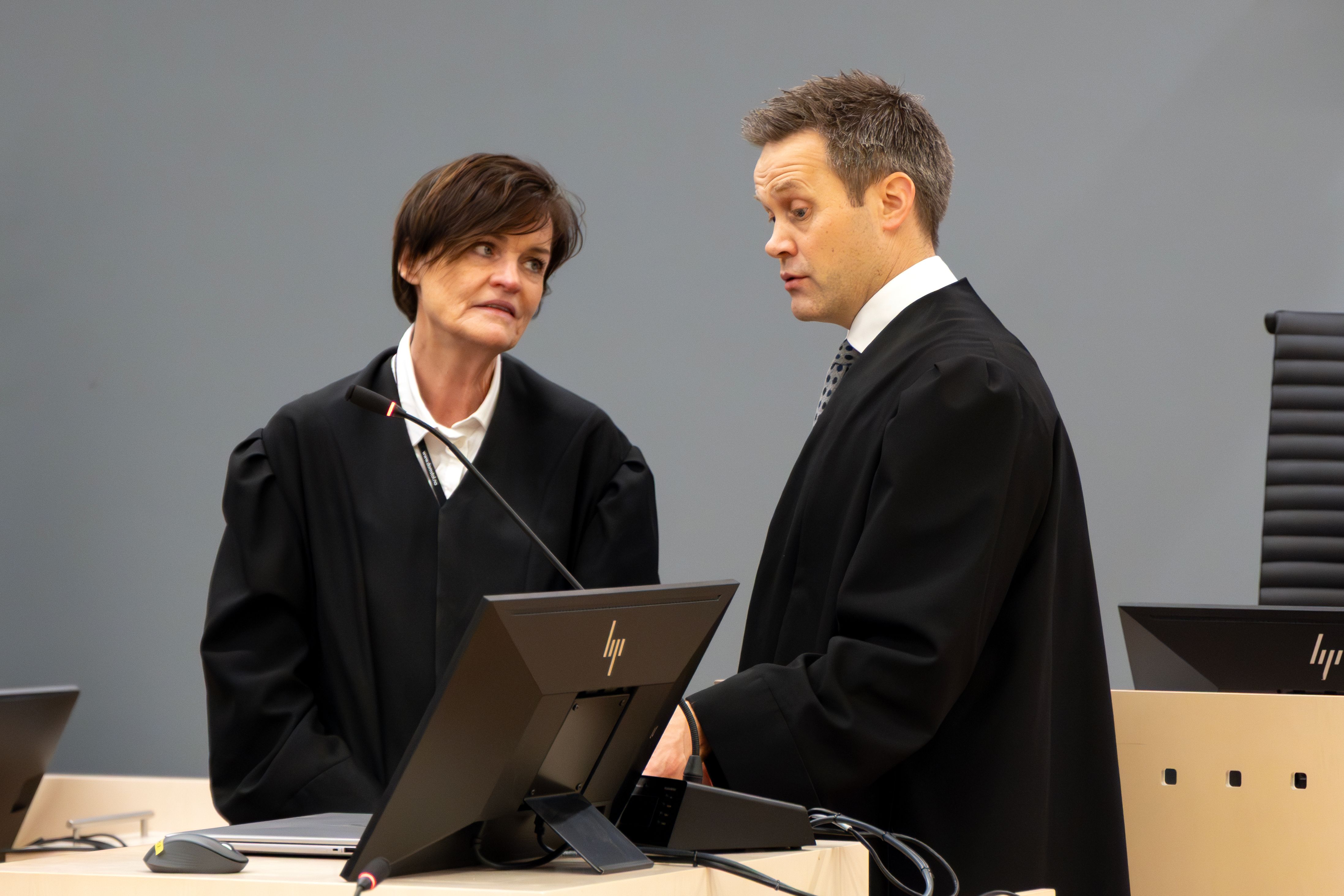 Første røde tråd er en mann som mangler respekt for lover og regler