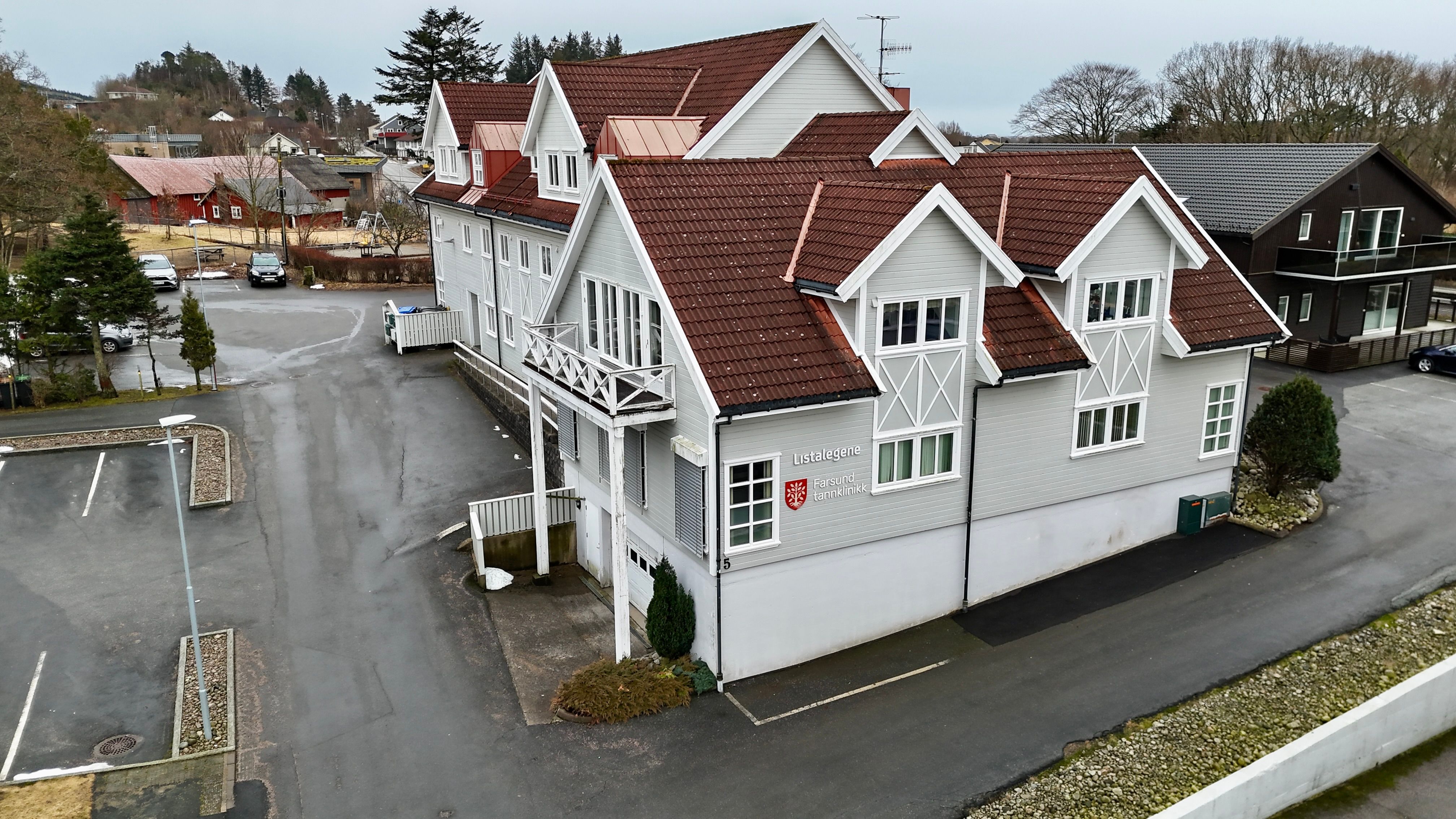 Foreslår å legge nytt, felles legekontor her