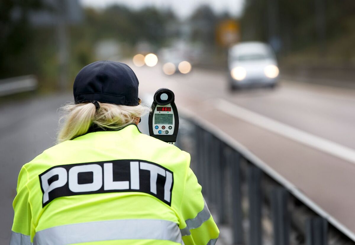 19 straffet for fart - en av dem må ut med 10.100 kroner