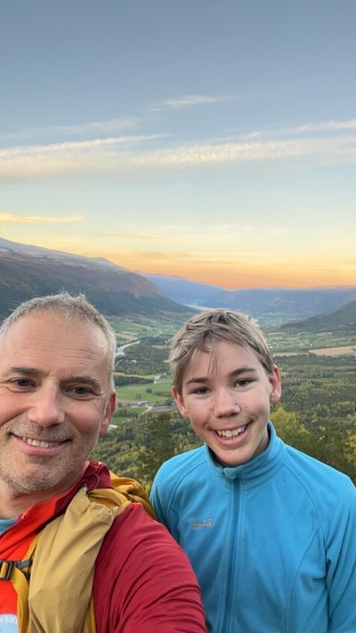 Hyller UNN-leger: – De reddet jo Petter (15)