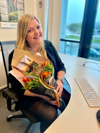 Qizlar hammomda sikishadi