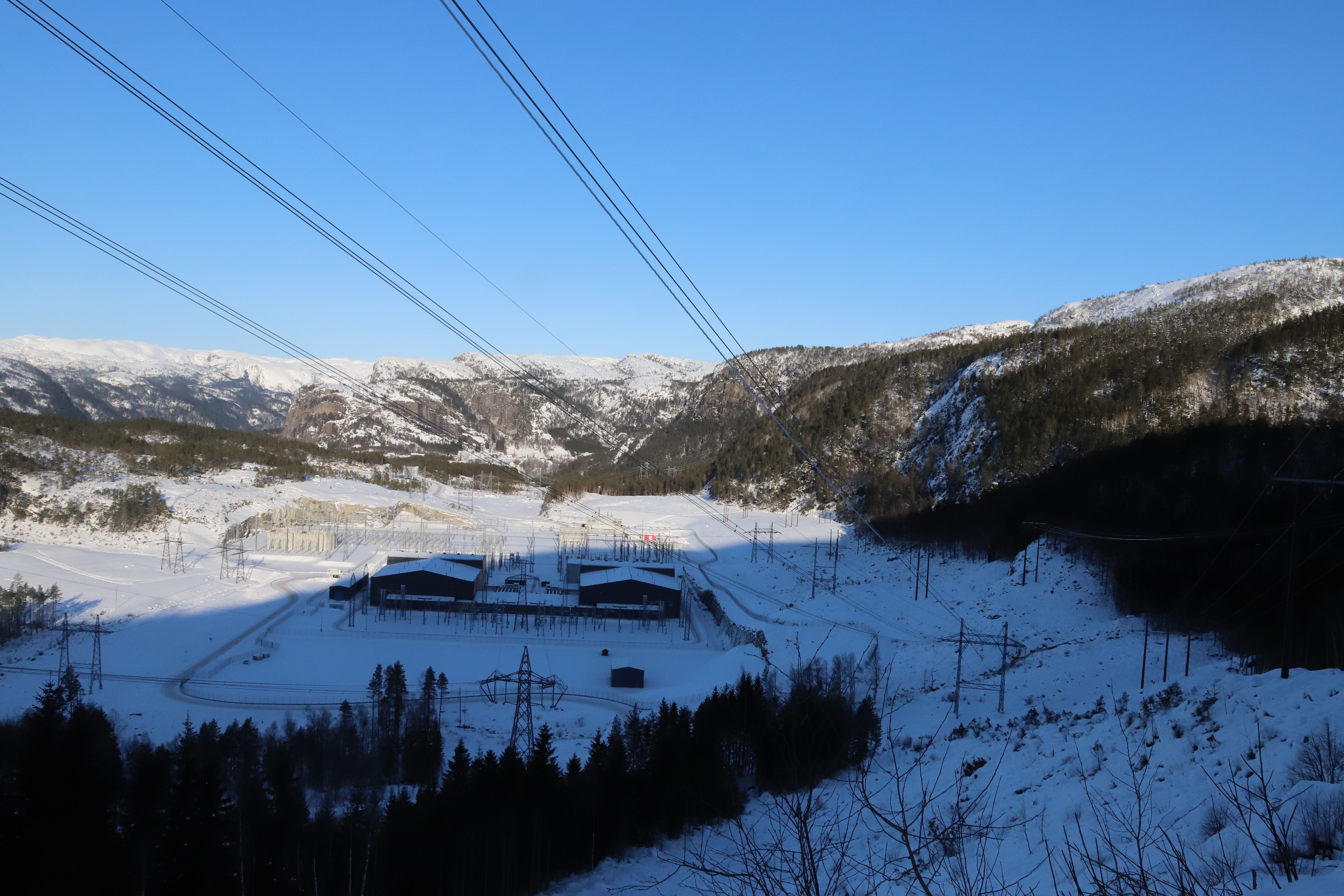 Opphever vedtak – datasen­terplan må vurderes på nytt