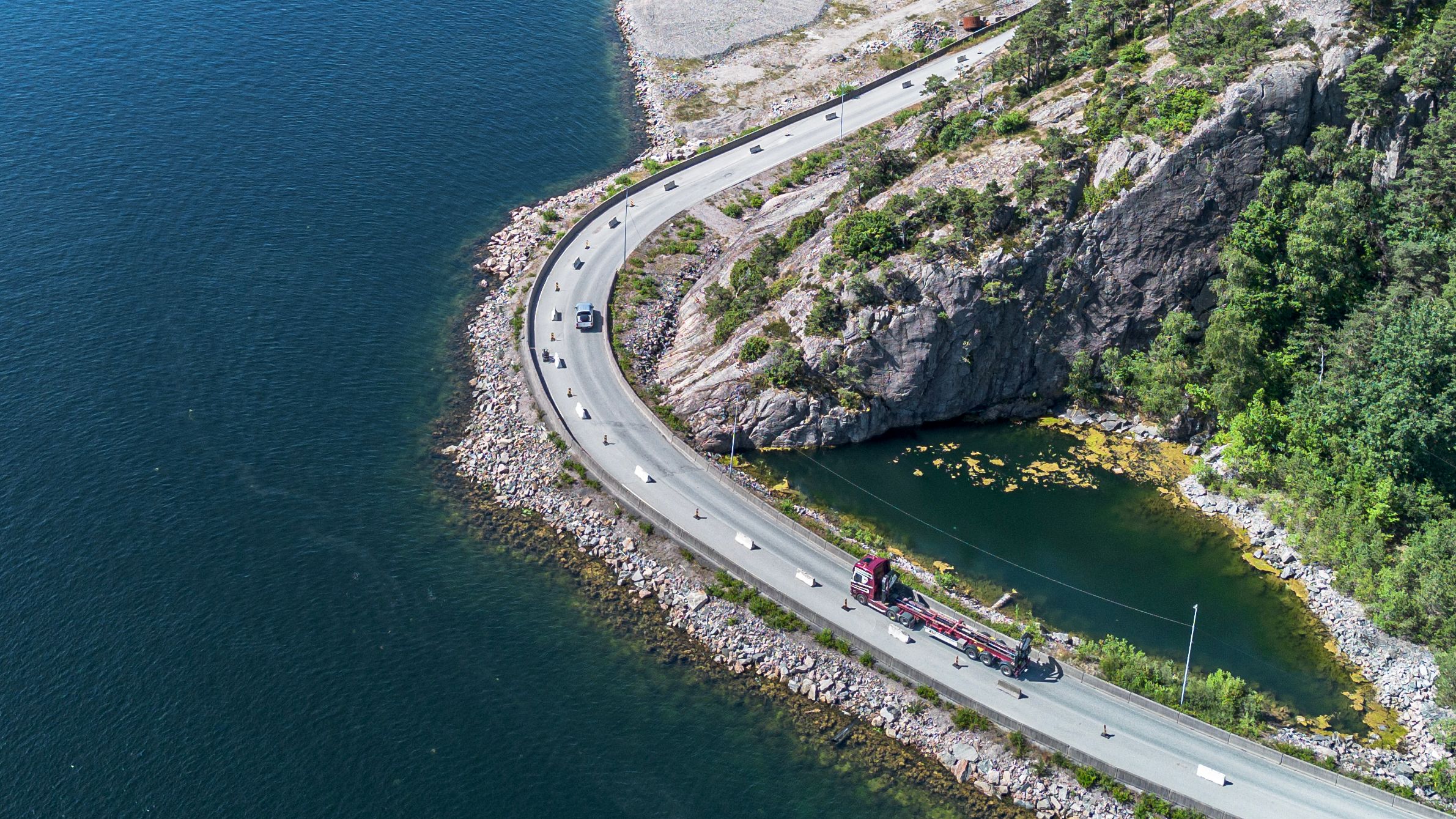 Skal sprenge og legge om vei. Det skaper bekymring.