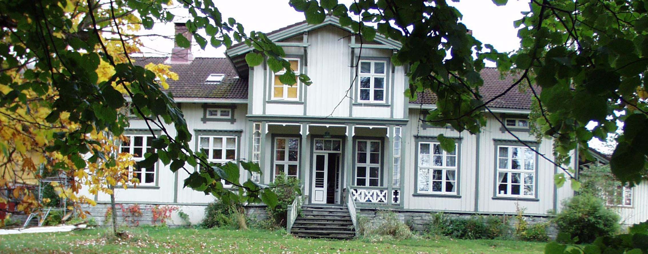 rica-skal-drive-ree-g-rd-bladet-no