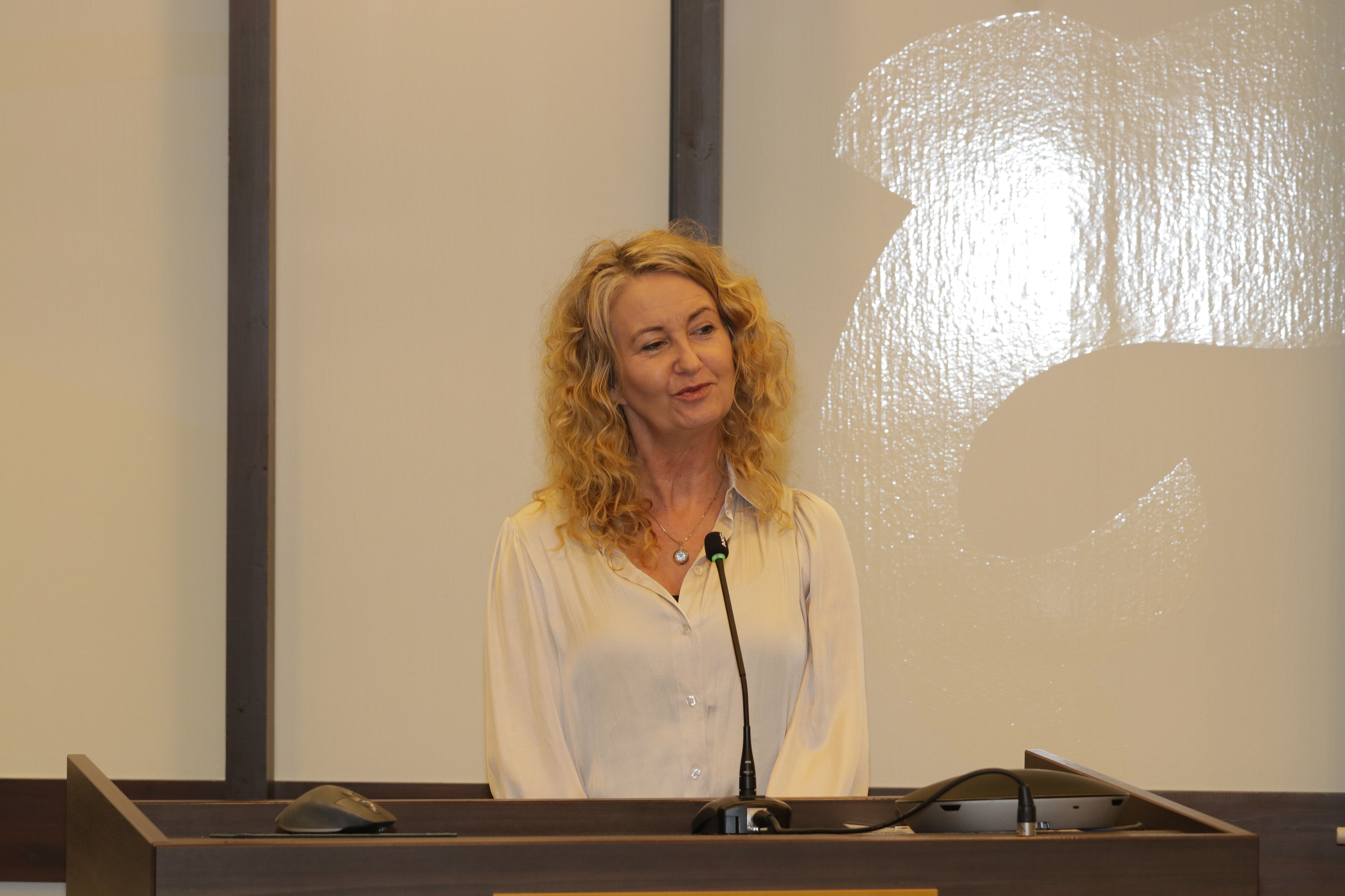 – Vi må ta flere vanskelige og kjipe valg framover