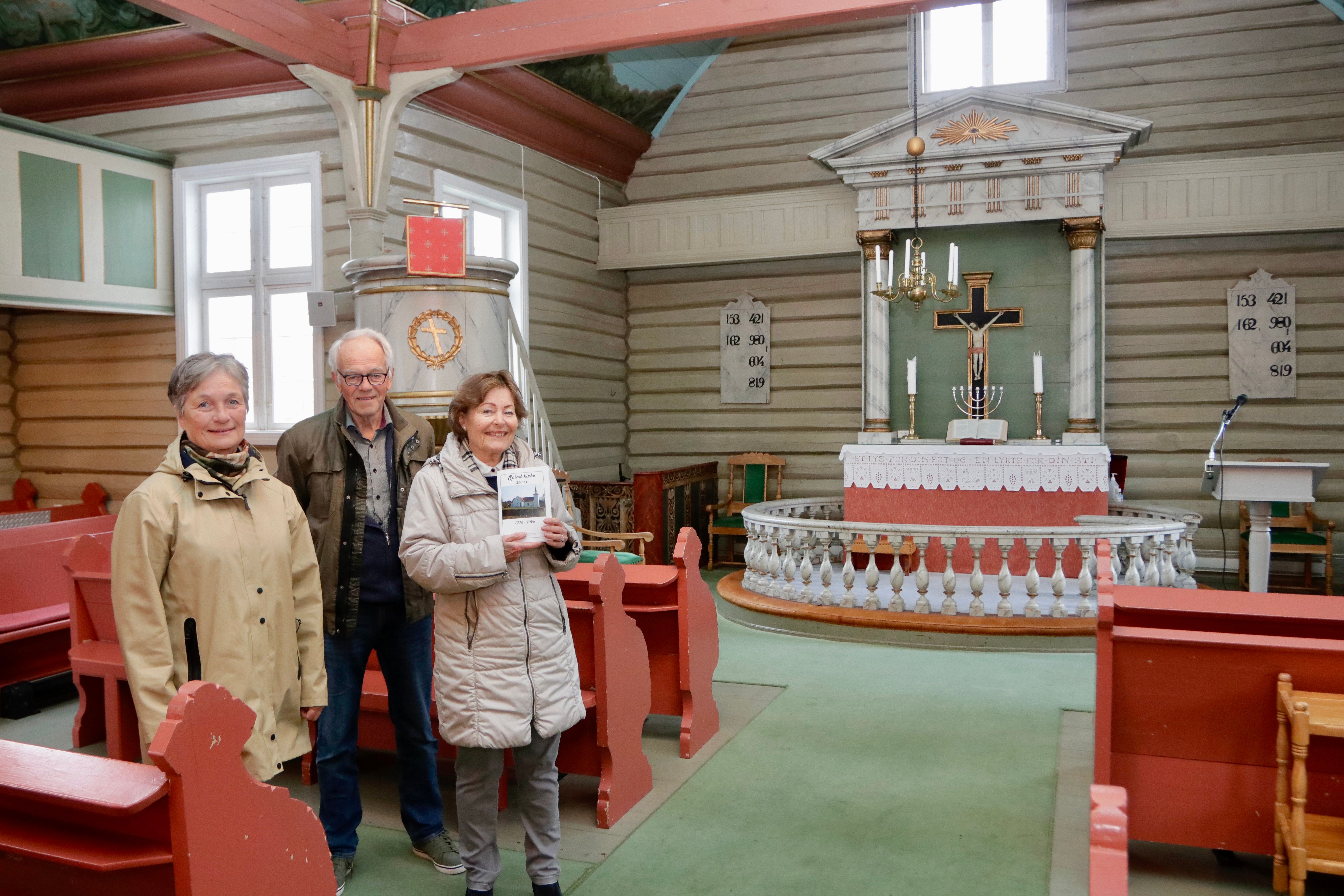 Feirer 250 år med kirkelunsj og stivandring