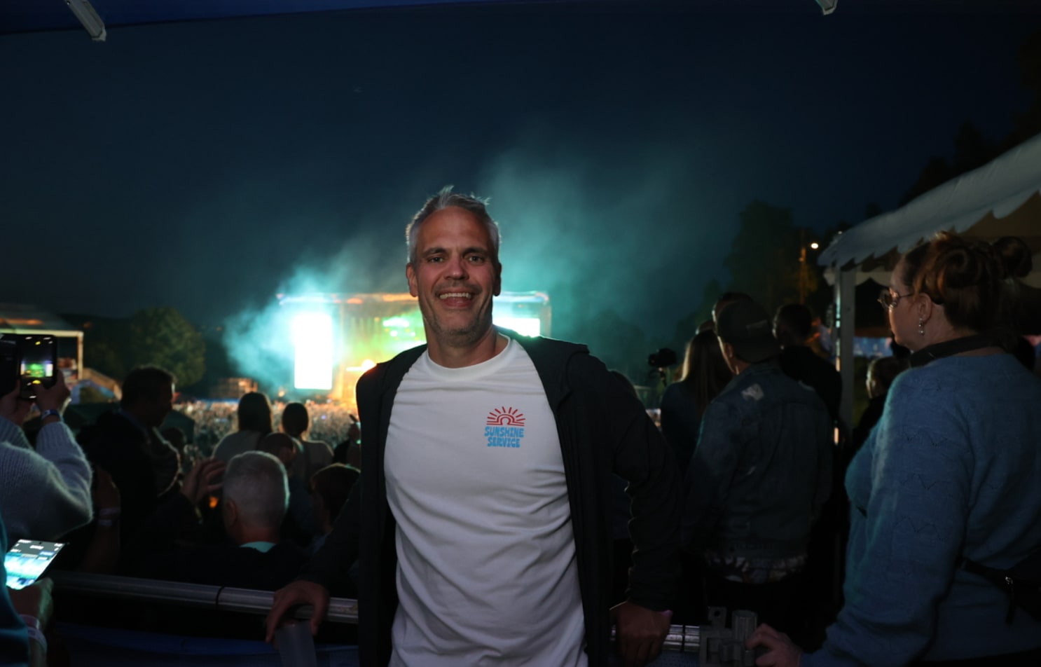 Slipper fem nye artister: – Kommet oss vekk fra «bygde­fest»-artis­tene