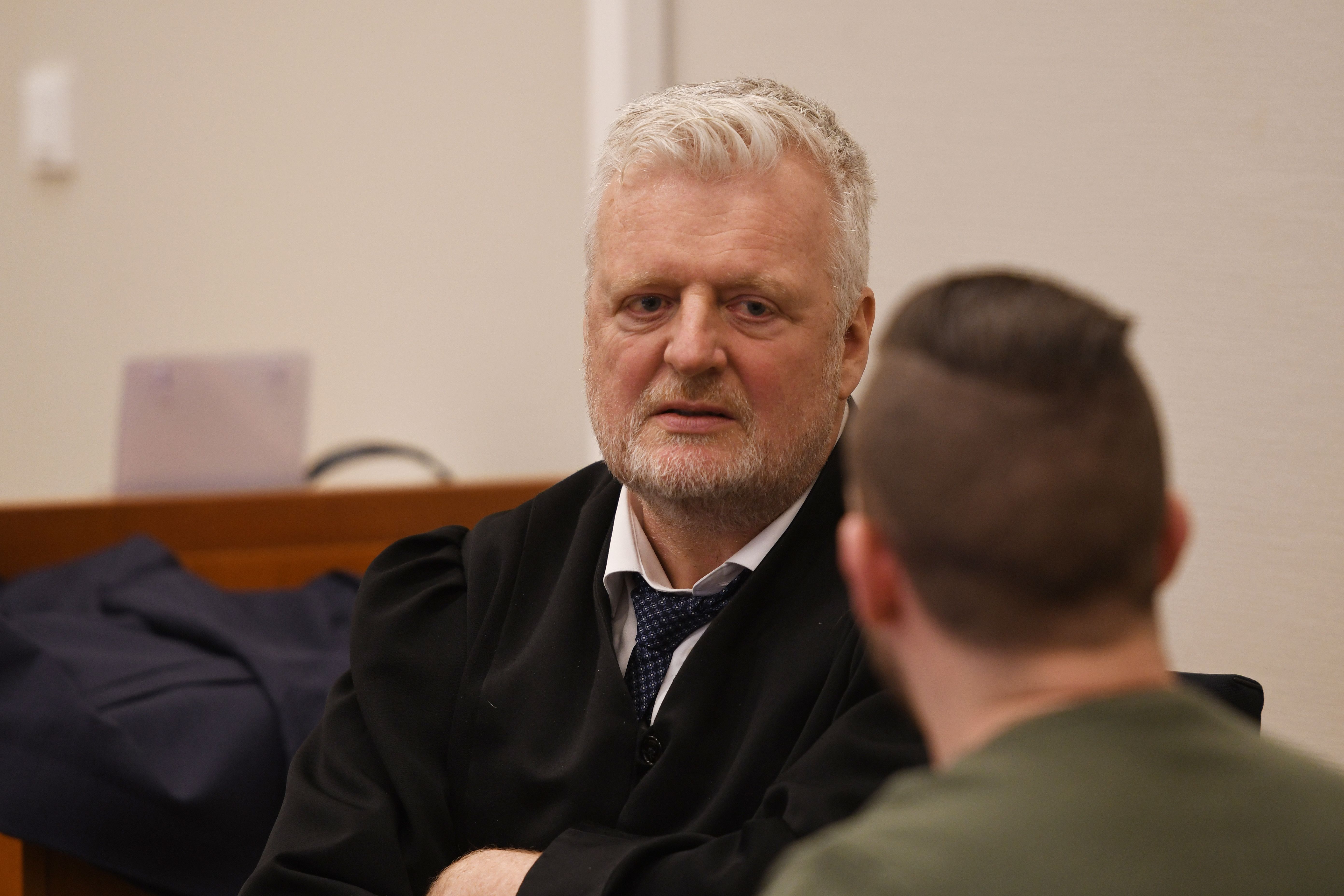 Overgrepstiltalt tidligere idrettsleder i retten: – Vil ta ansvar for mine handlinger
