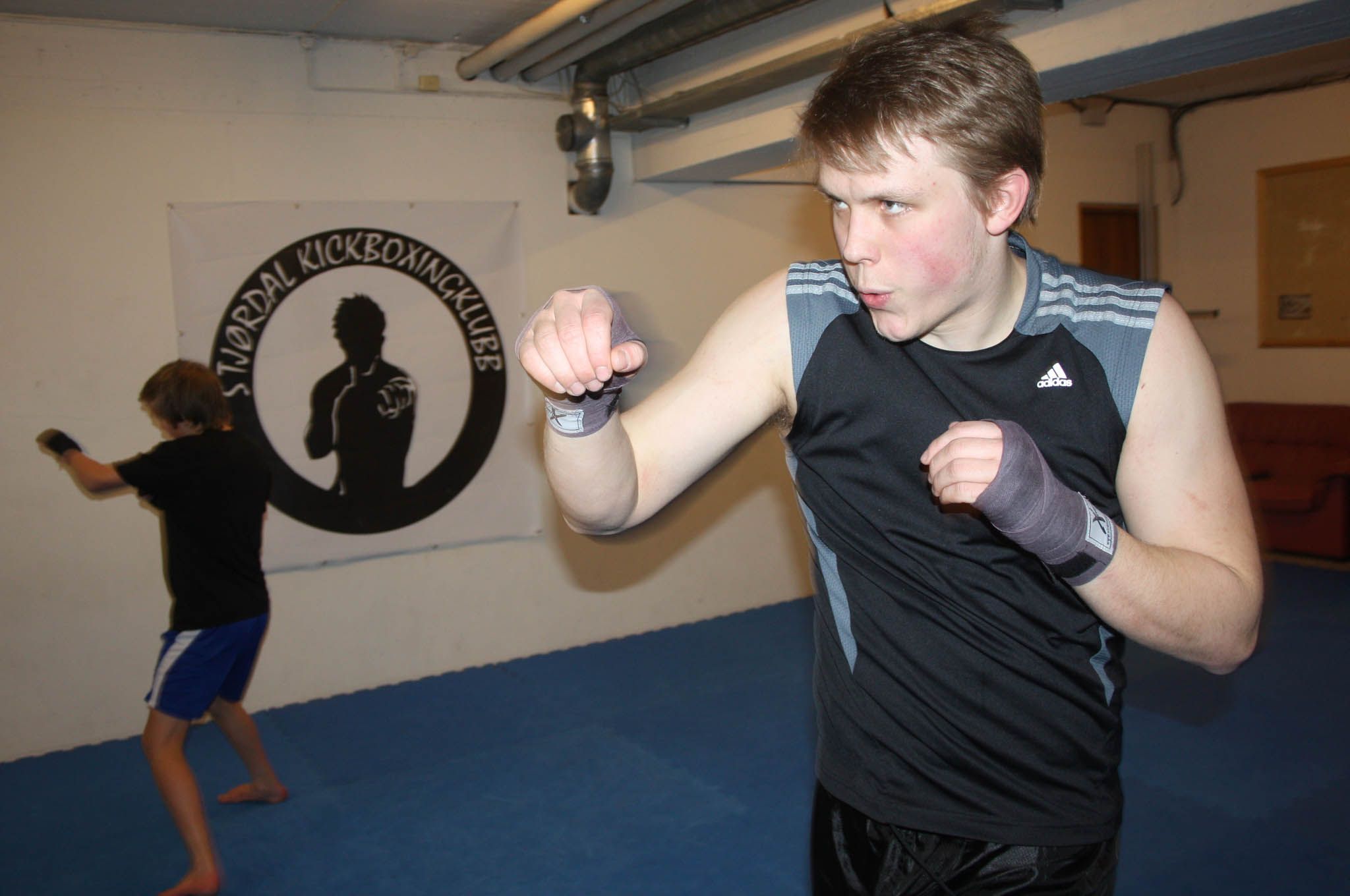 Tildelt NM i kickboxing bladet.no