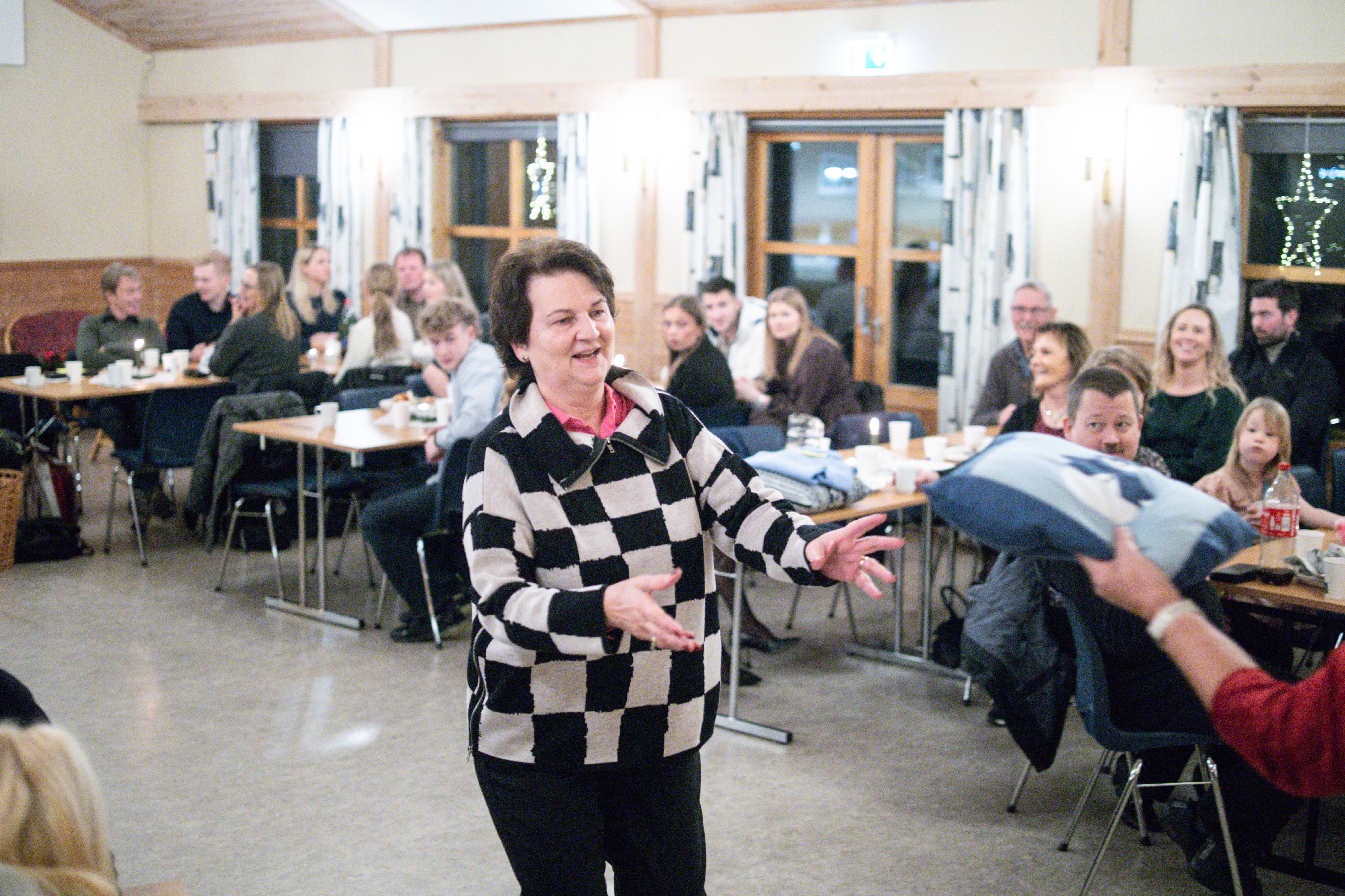 Juleselskap med kraftig overskudd til kreftforskning